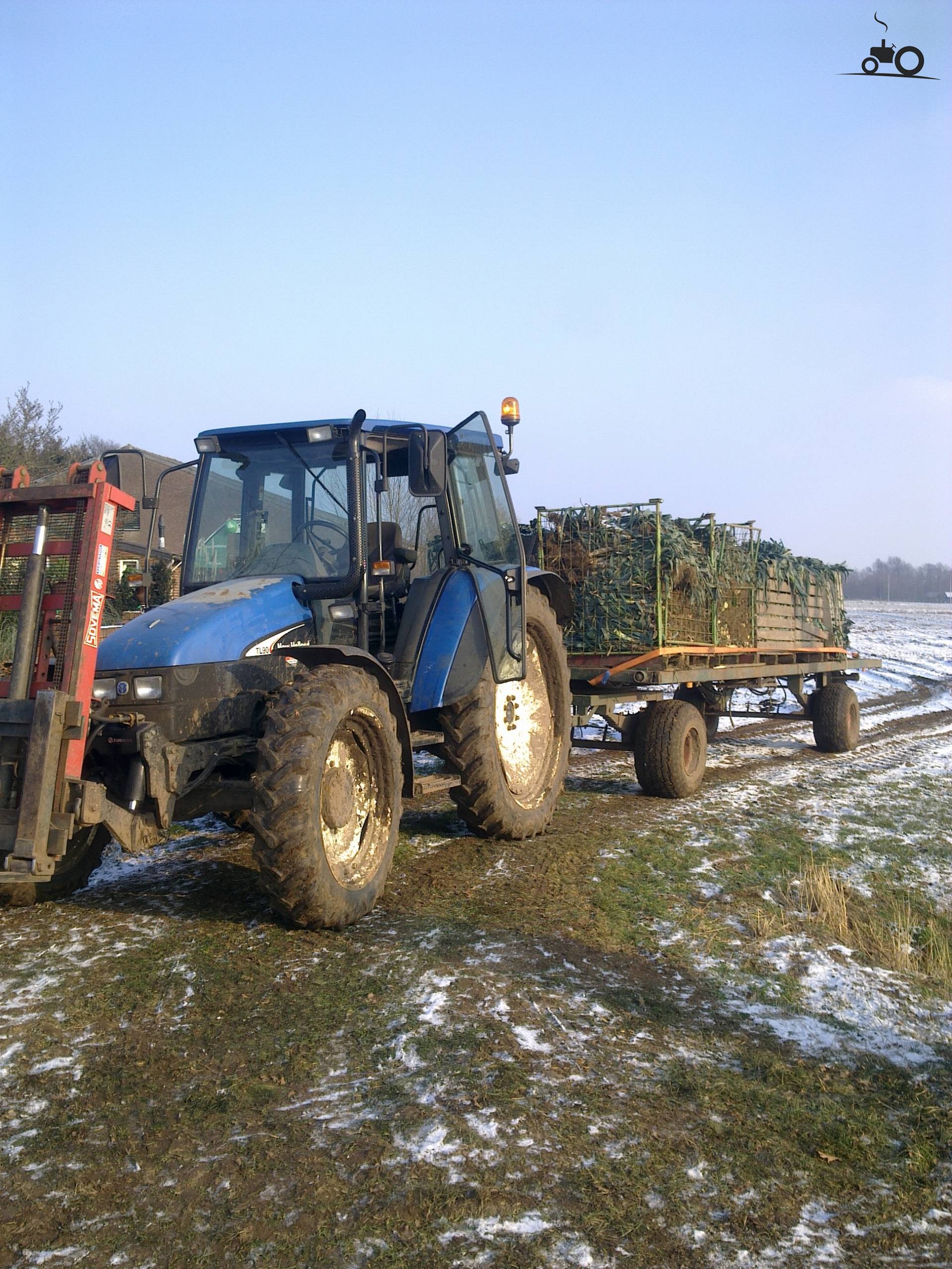 Foto New Holland TL 90
