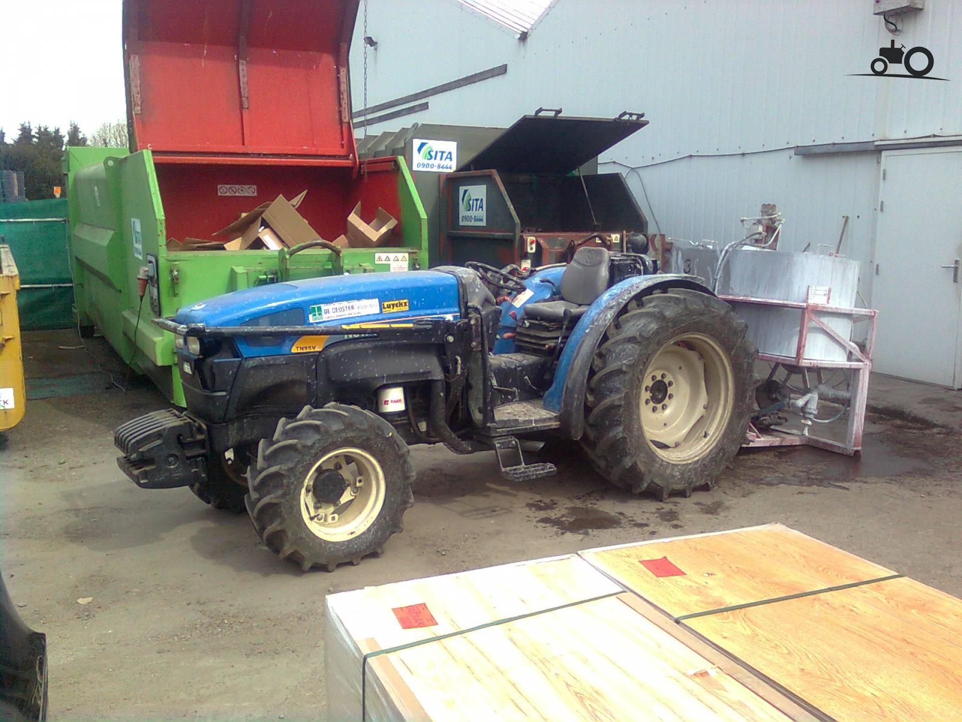 New Holland TN 95 VA Fanclub - Specificaties, Foto's, Reviews & Forum