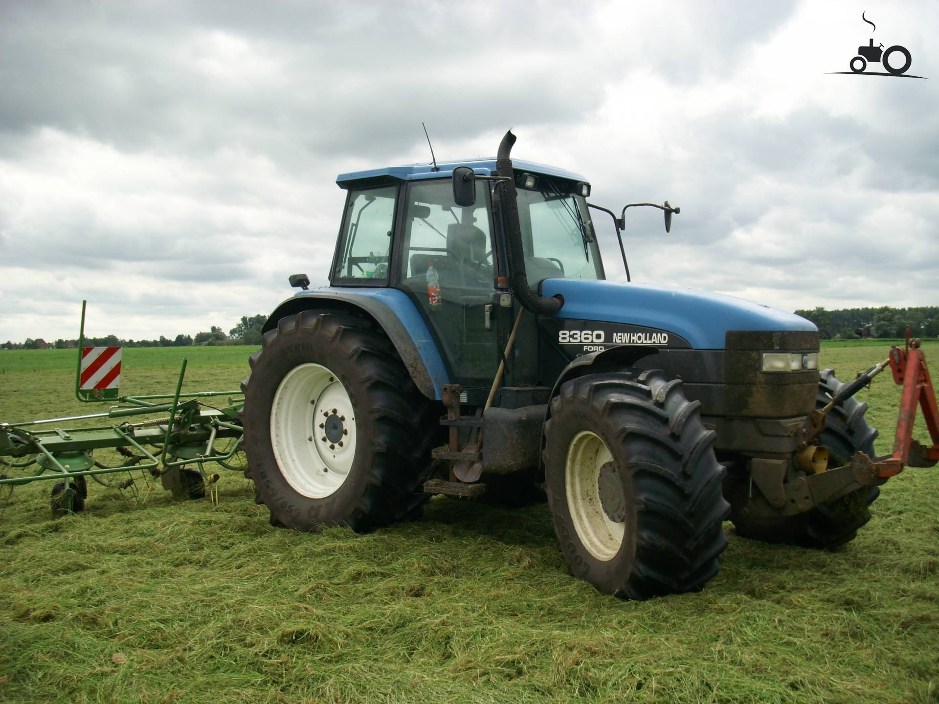 foto-new-holland-8360-64480