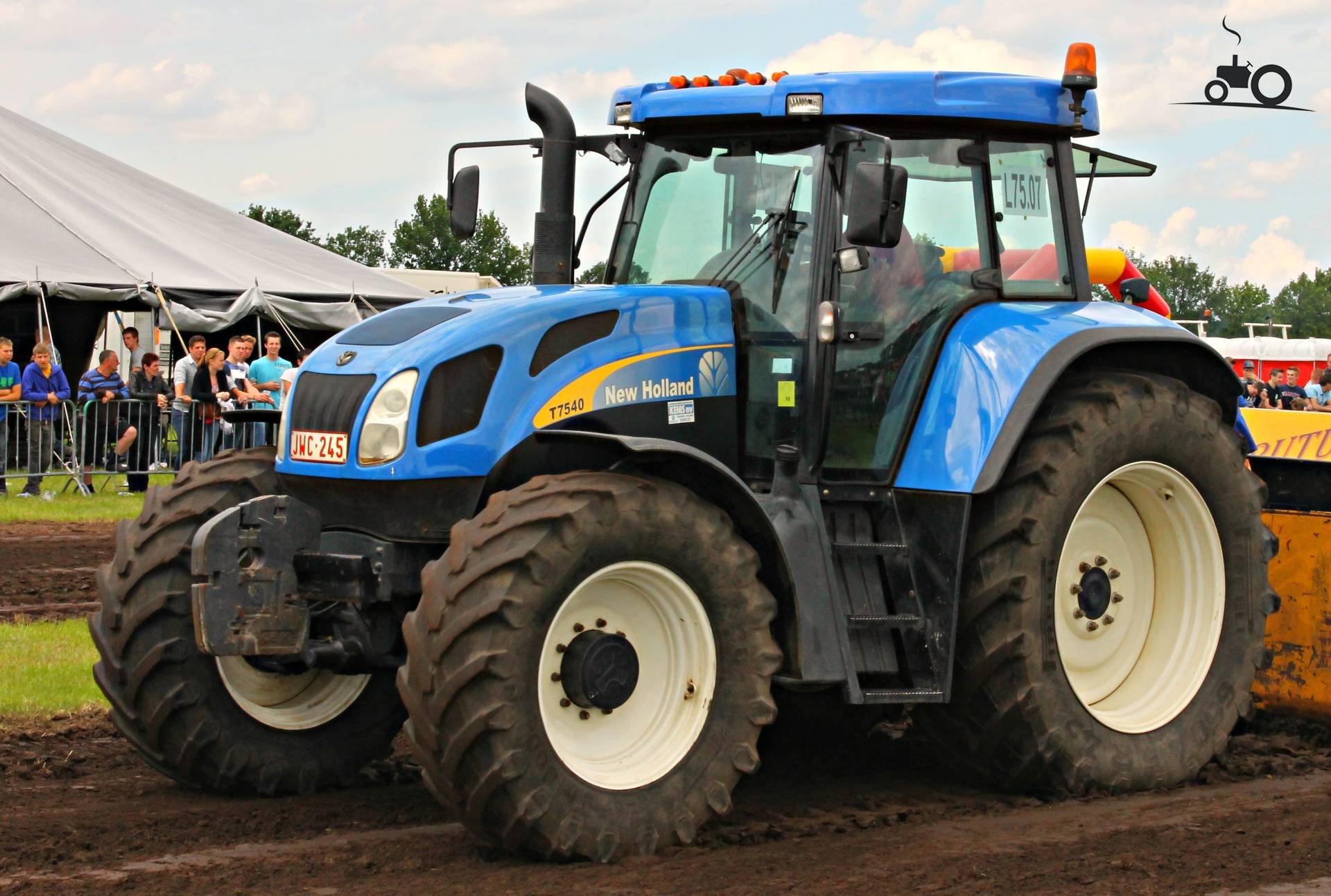 New Holland T 7540