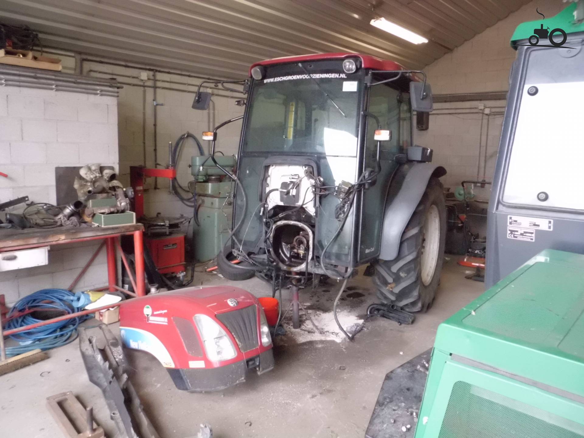 New Holland TND 95 A Fanclub - Specificaties, Foto's, Reviews & Forum