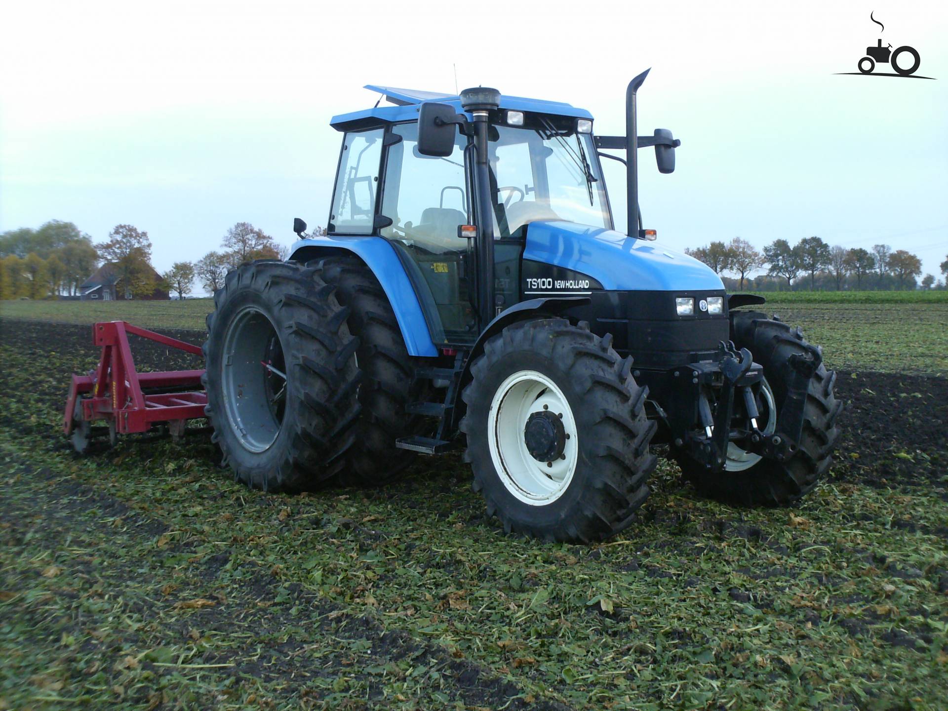 New Holland Ts
