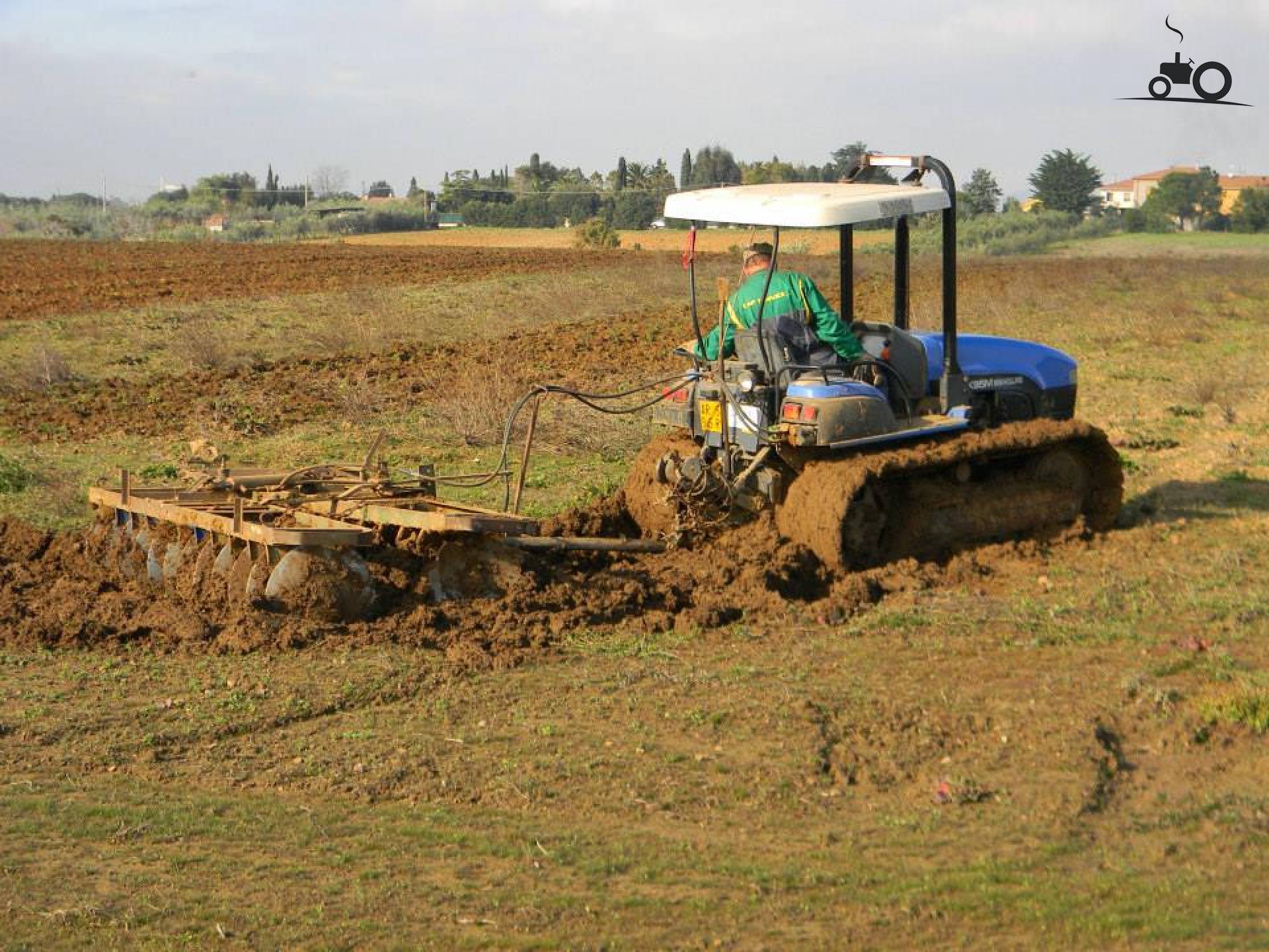 New Holland TK 95 M - Laatste Updates, Foto's & Video's