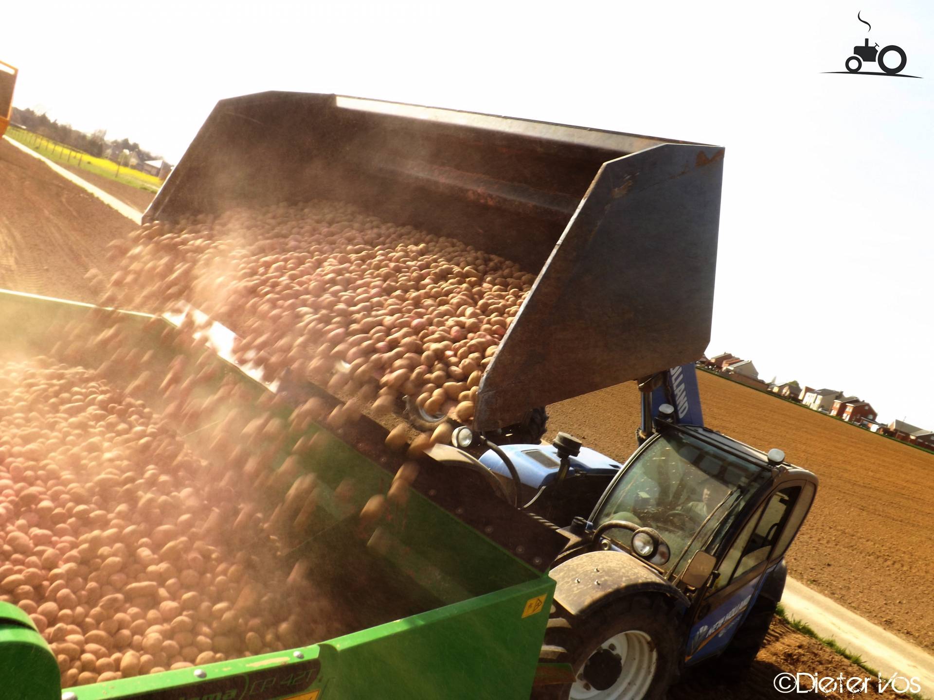 New Holland LM 5030 Fanclub - Specificaties, Foto's, Reviews & Forum