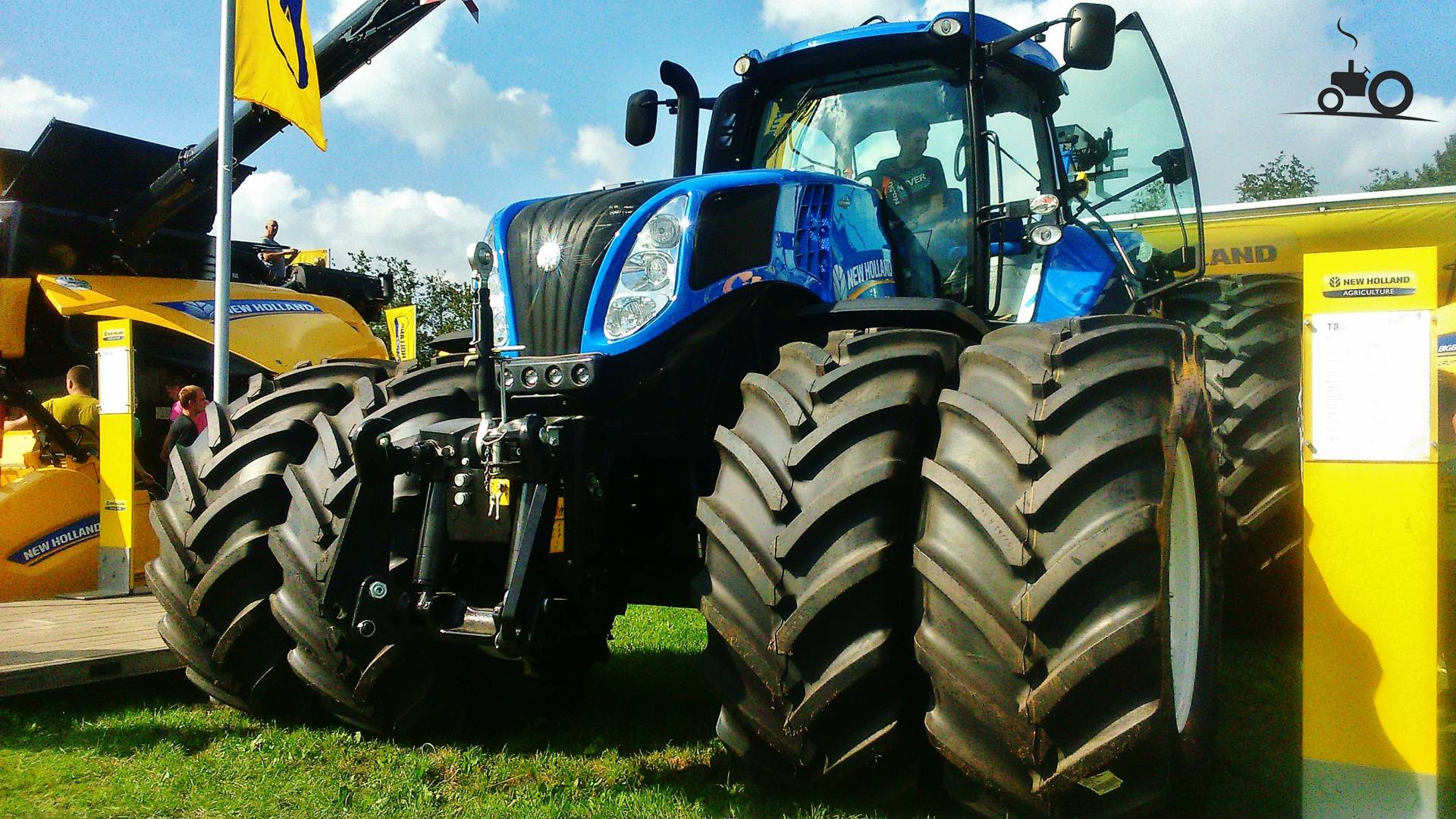 New Holland T 8.420
