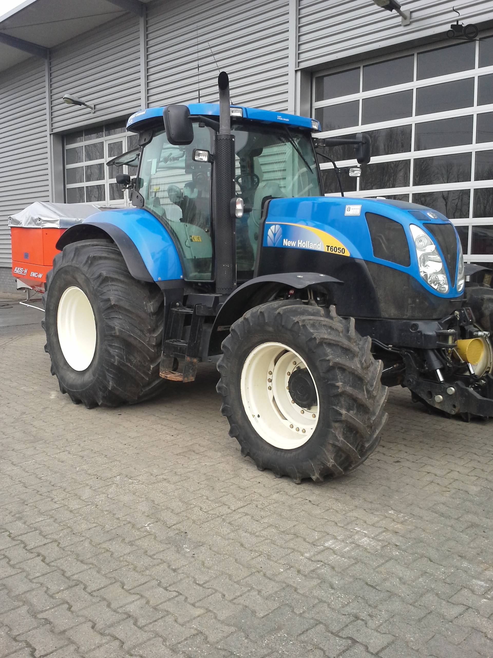 New Holland T Gen Italia Trattore Immagine