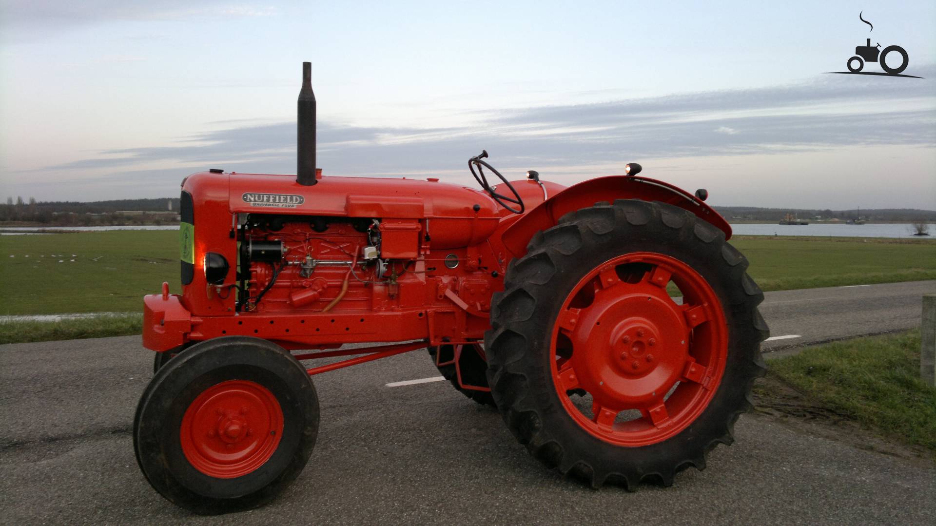 Foto Nuffield 4 DM 580715