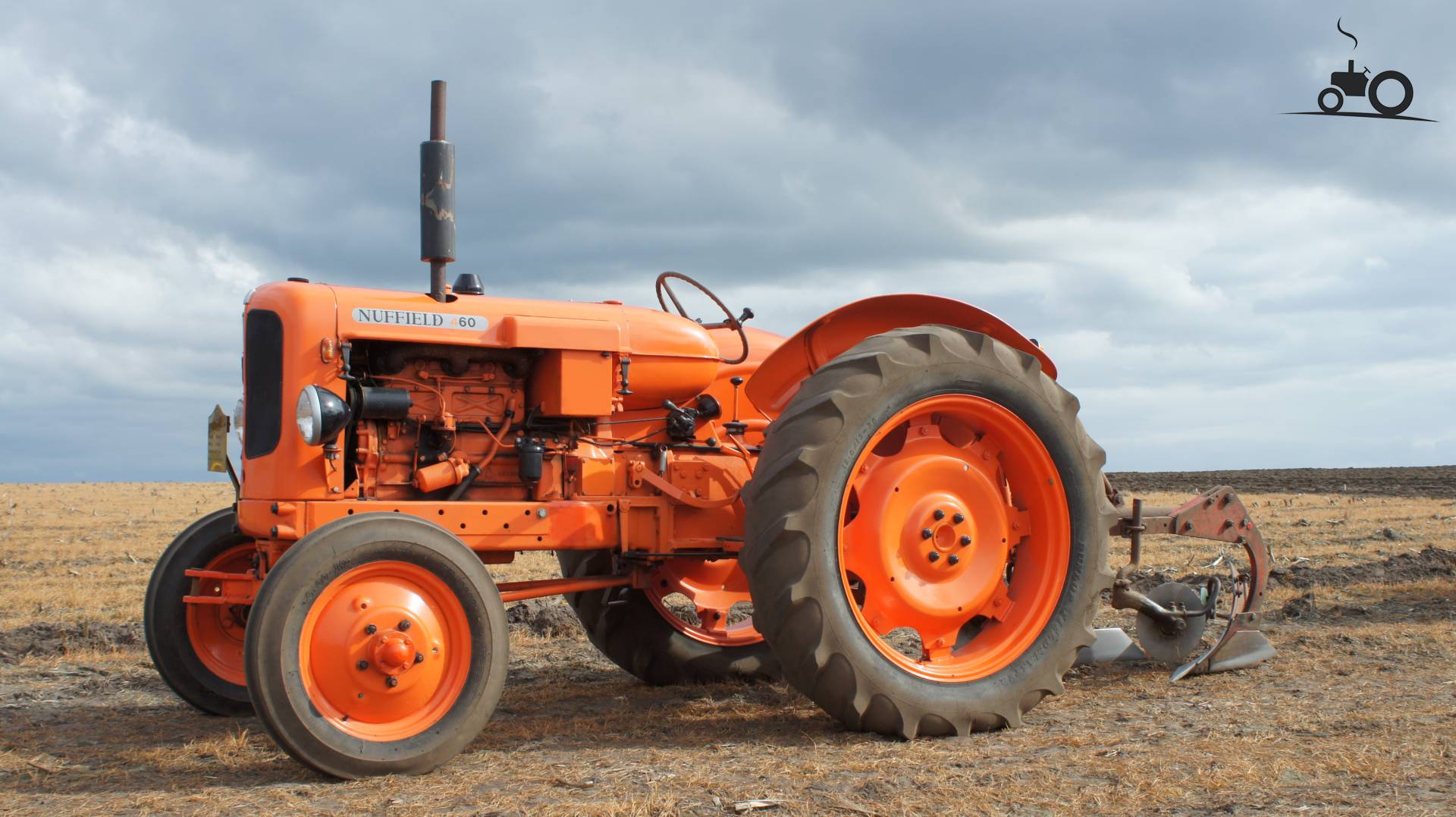 nuffield-460-united-kingdom-tractor-picture-619354