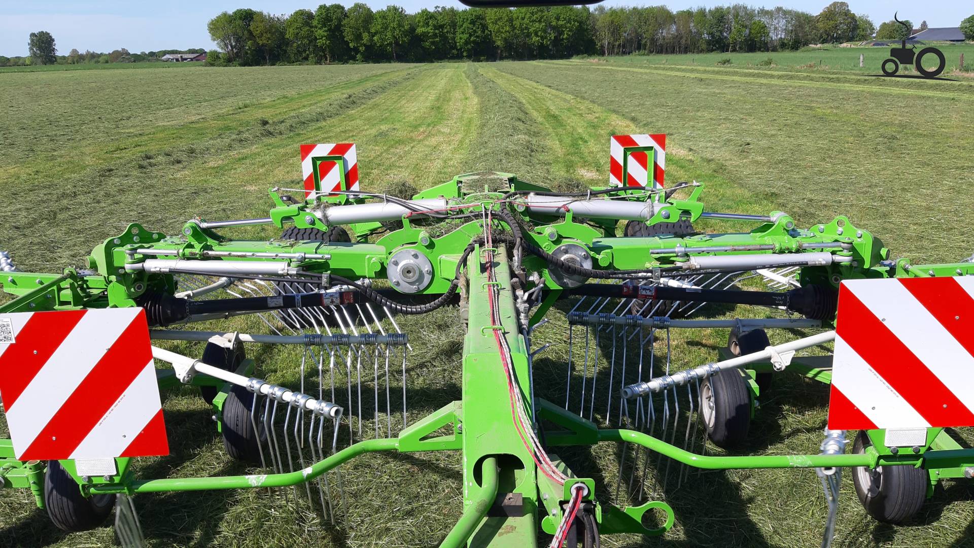 Any experiences with the Polish Intertech rotary rake with the 6-wheel ...