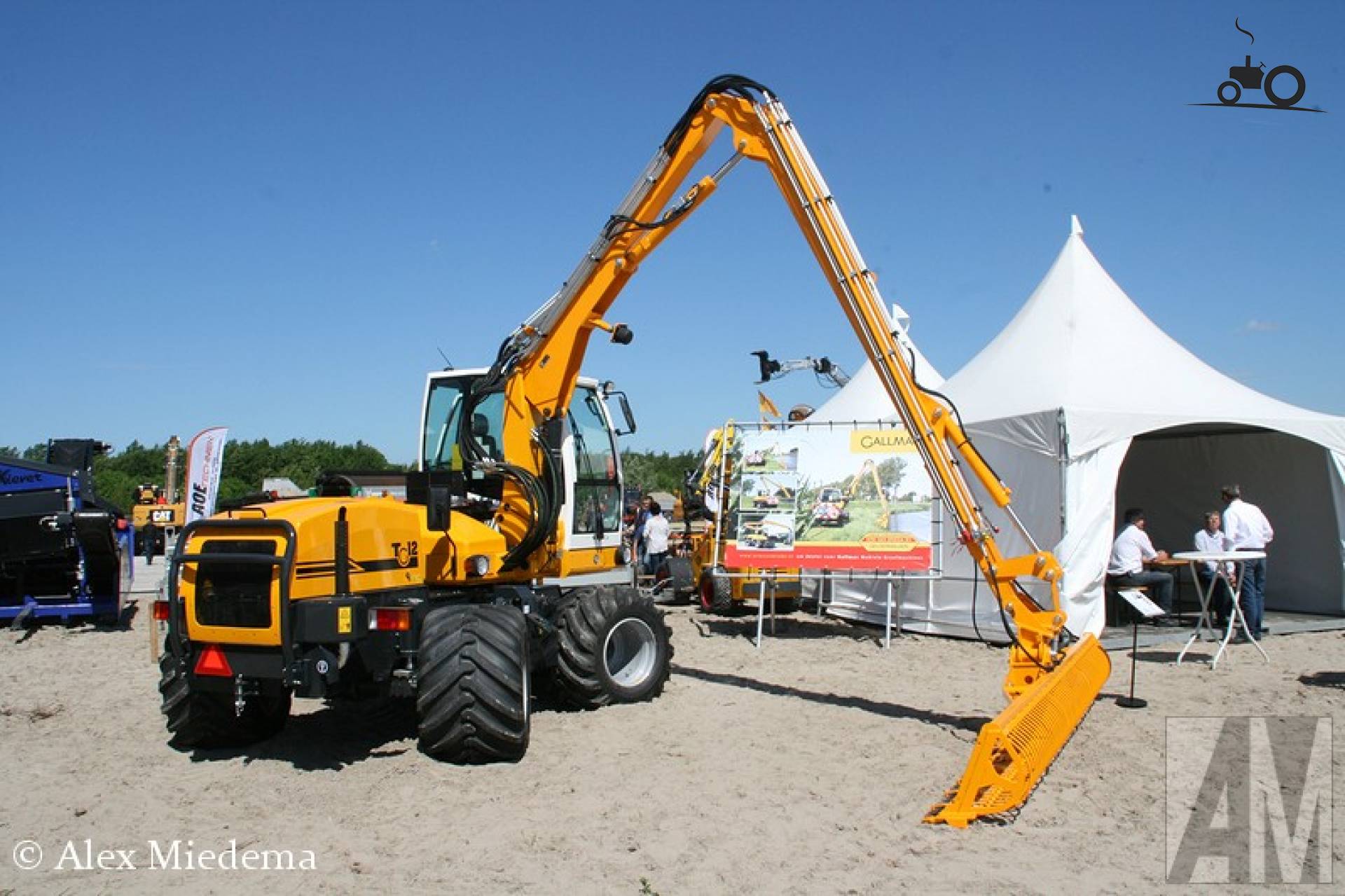 Gallmac T 12 Foto's - Communitybeelden & Afbeeldingen
