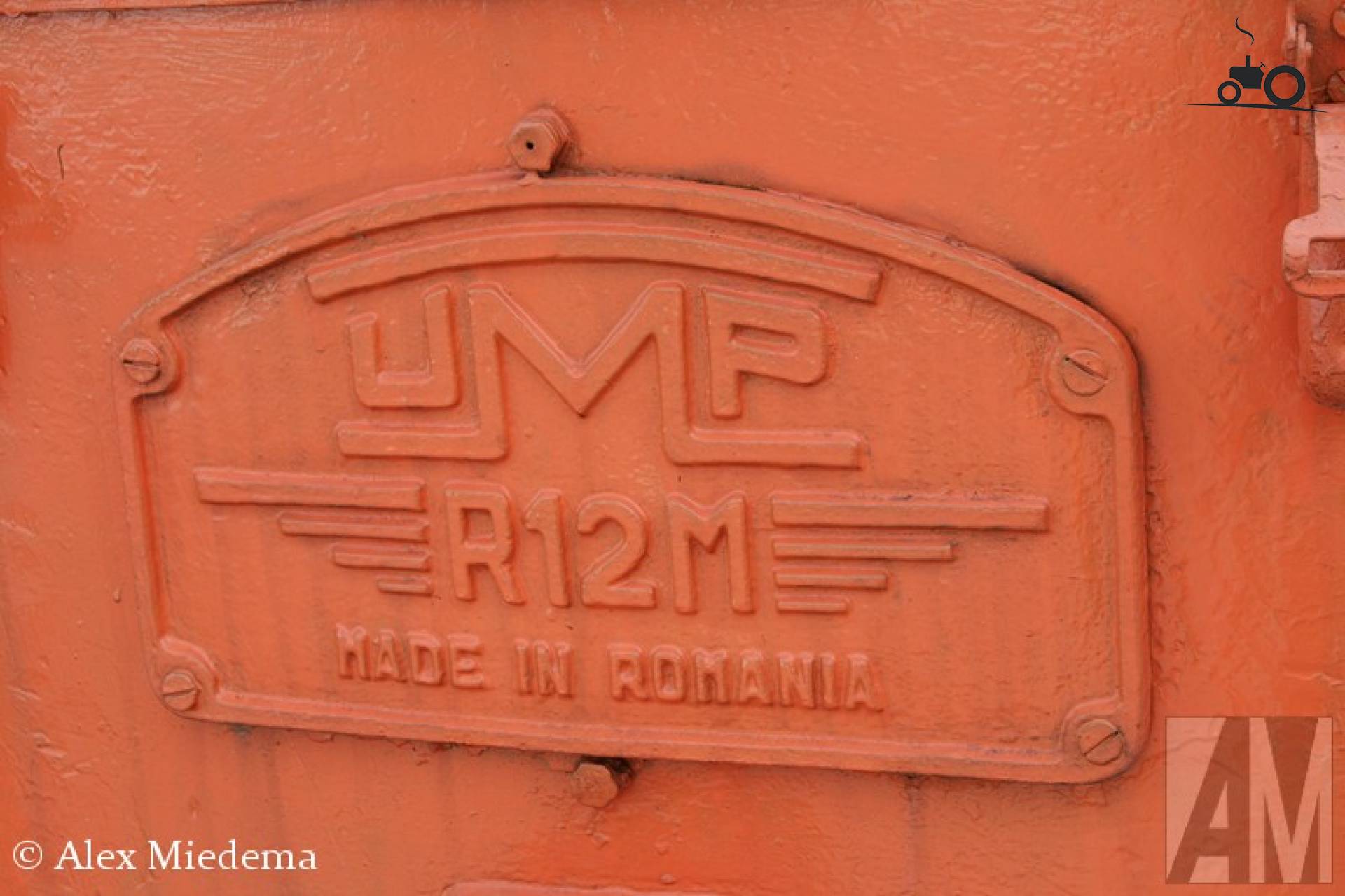 UMP logo Fanclub - Technische Daten, Fotos, Bewertungen & Forum