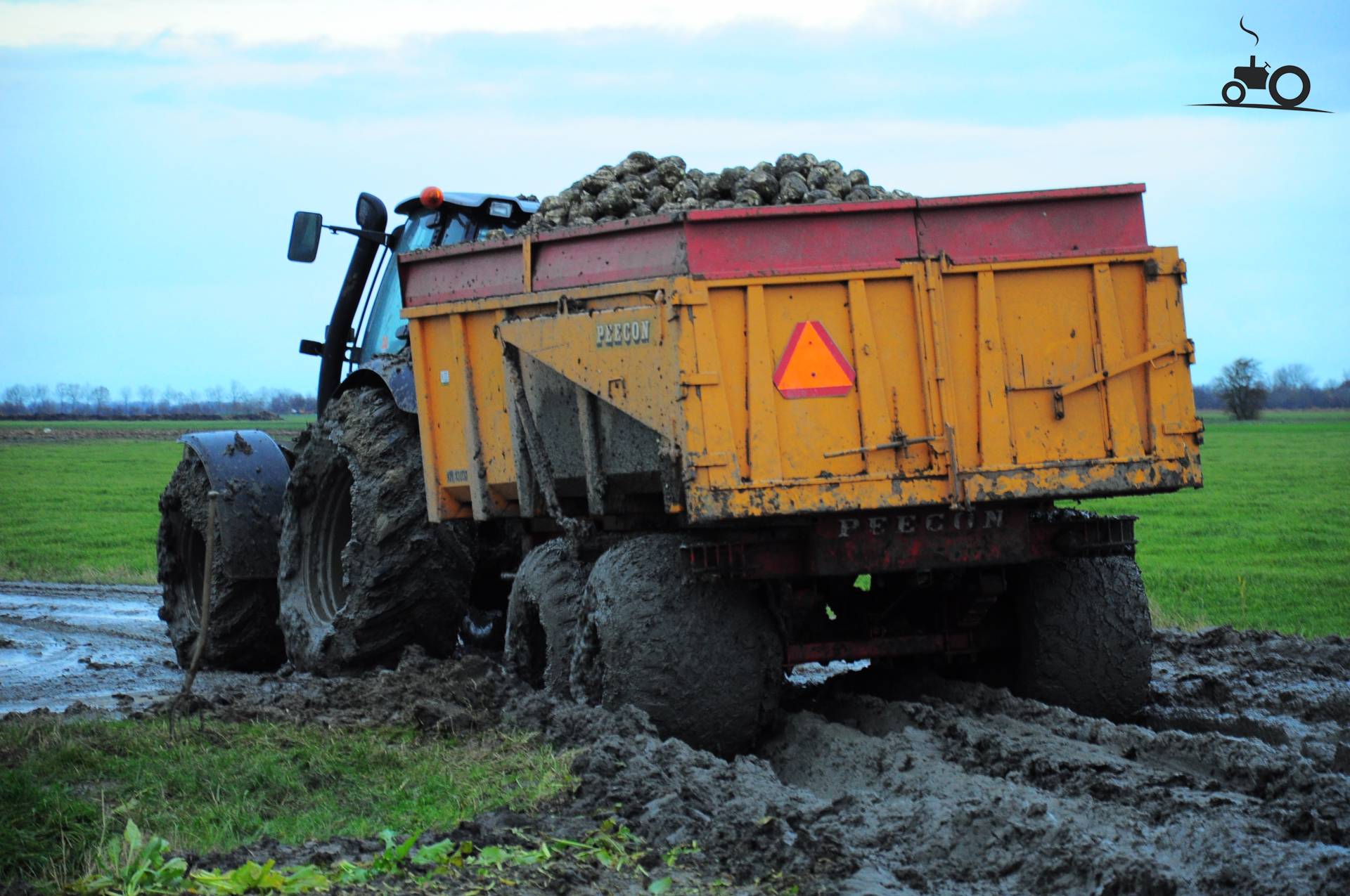 Peecon dumper - Laatste Updates, Foto's & Video's