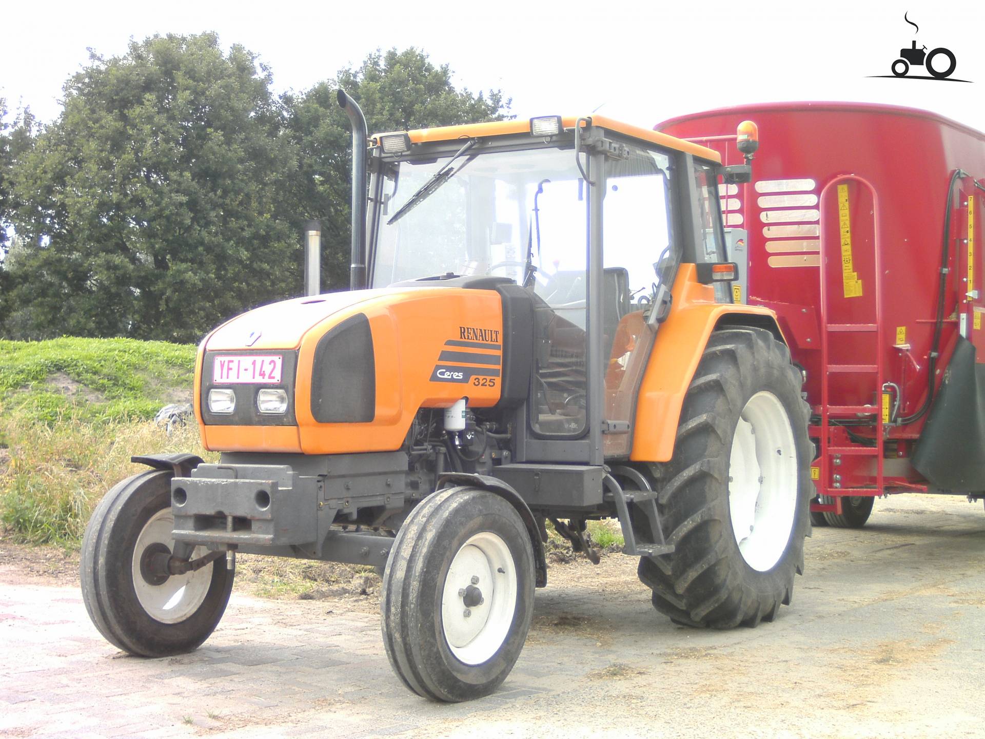 Foto Renault Ceres 241775