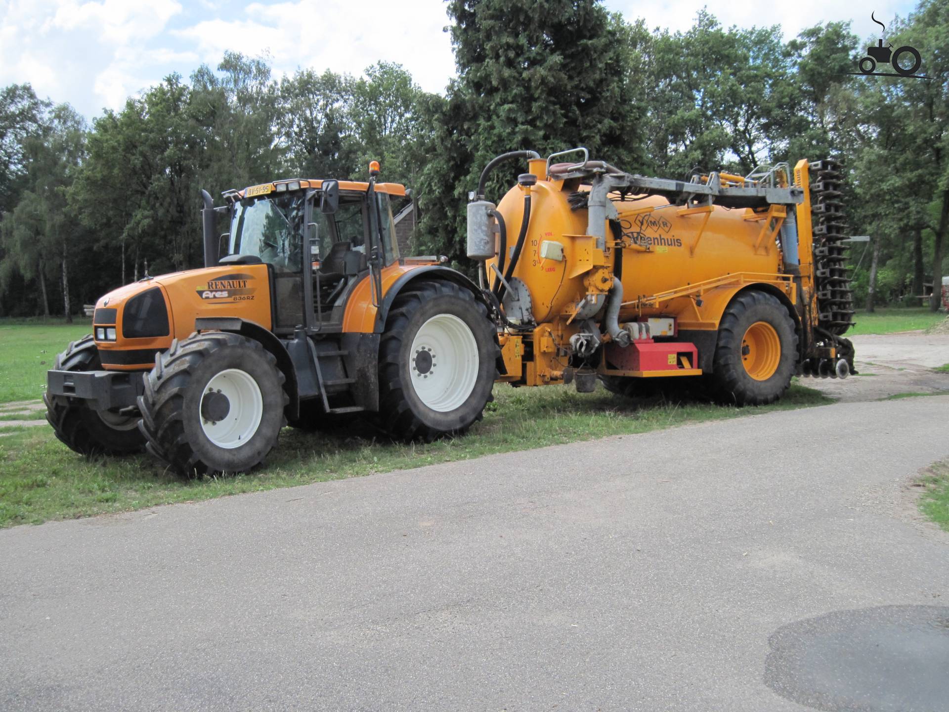 Foto Renault Ares 836 RZ #383598