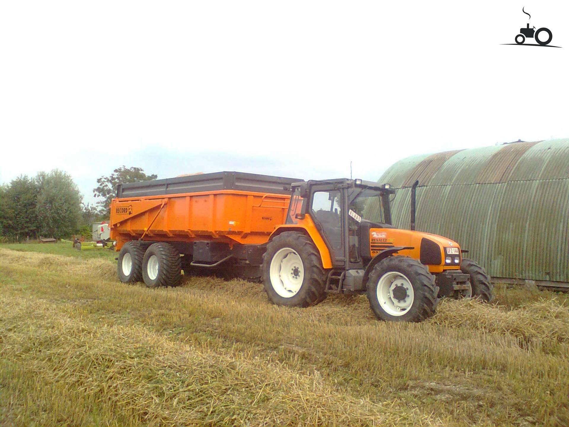 Foto Renault Ceres 530606