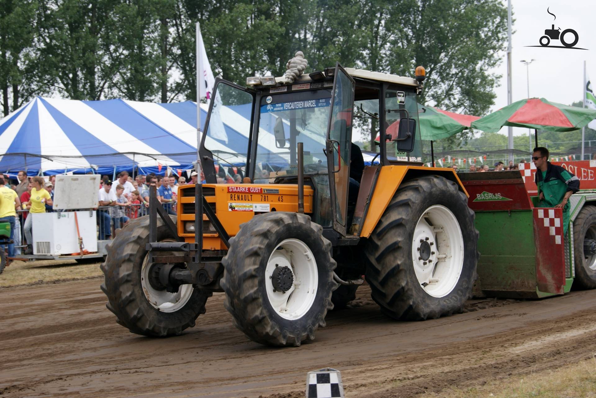 renault-781-france-tracteur-image-919722