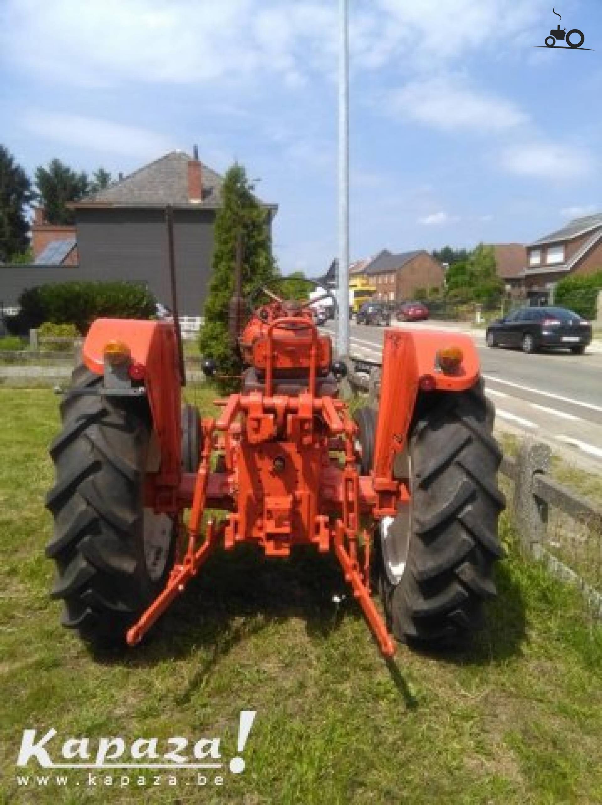 Renault D30 France Tracteur image 985666