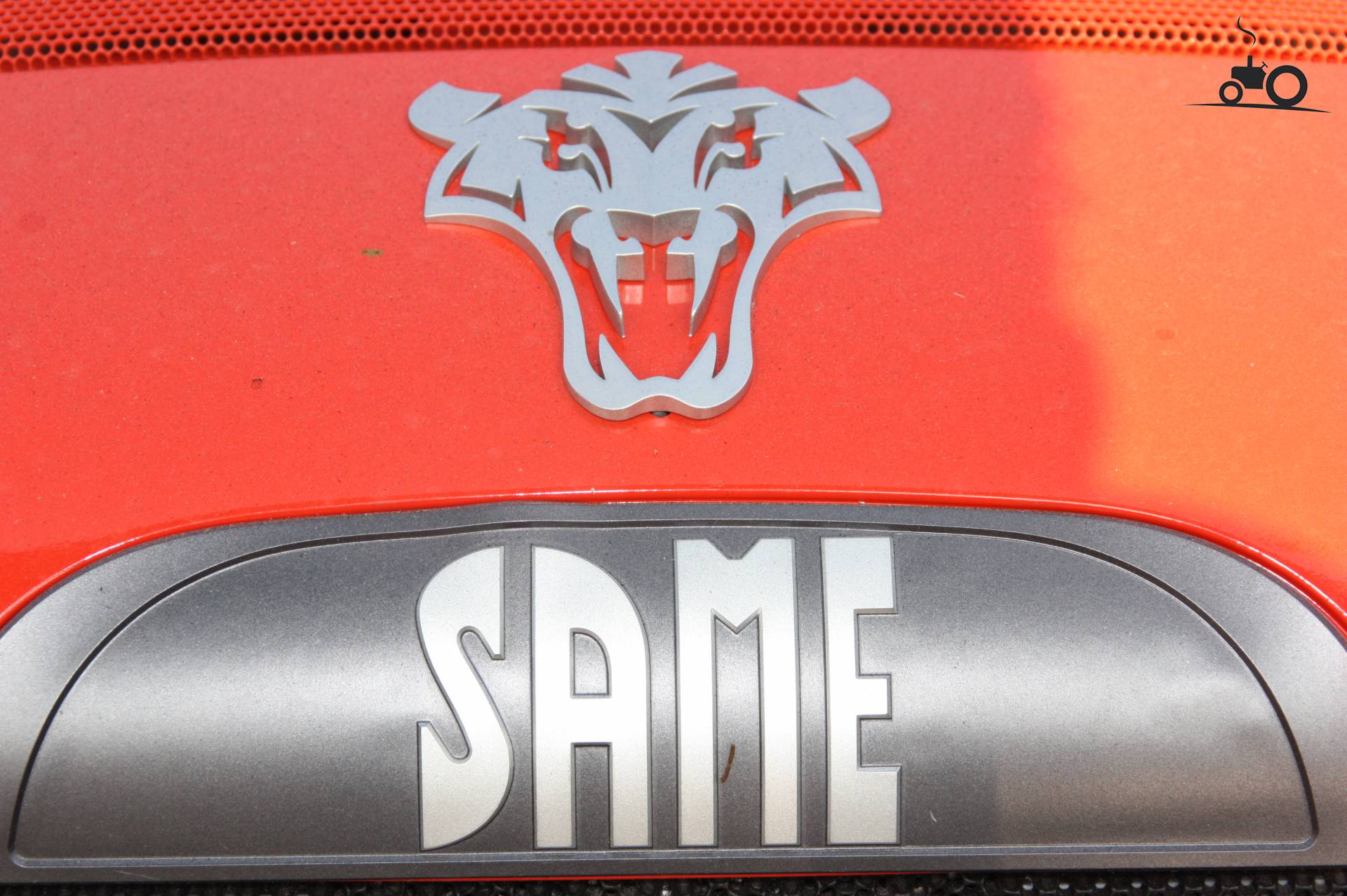 Same Logo Fanclub - Technische Daten, Fotos, Bewertungen & Forum