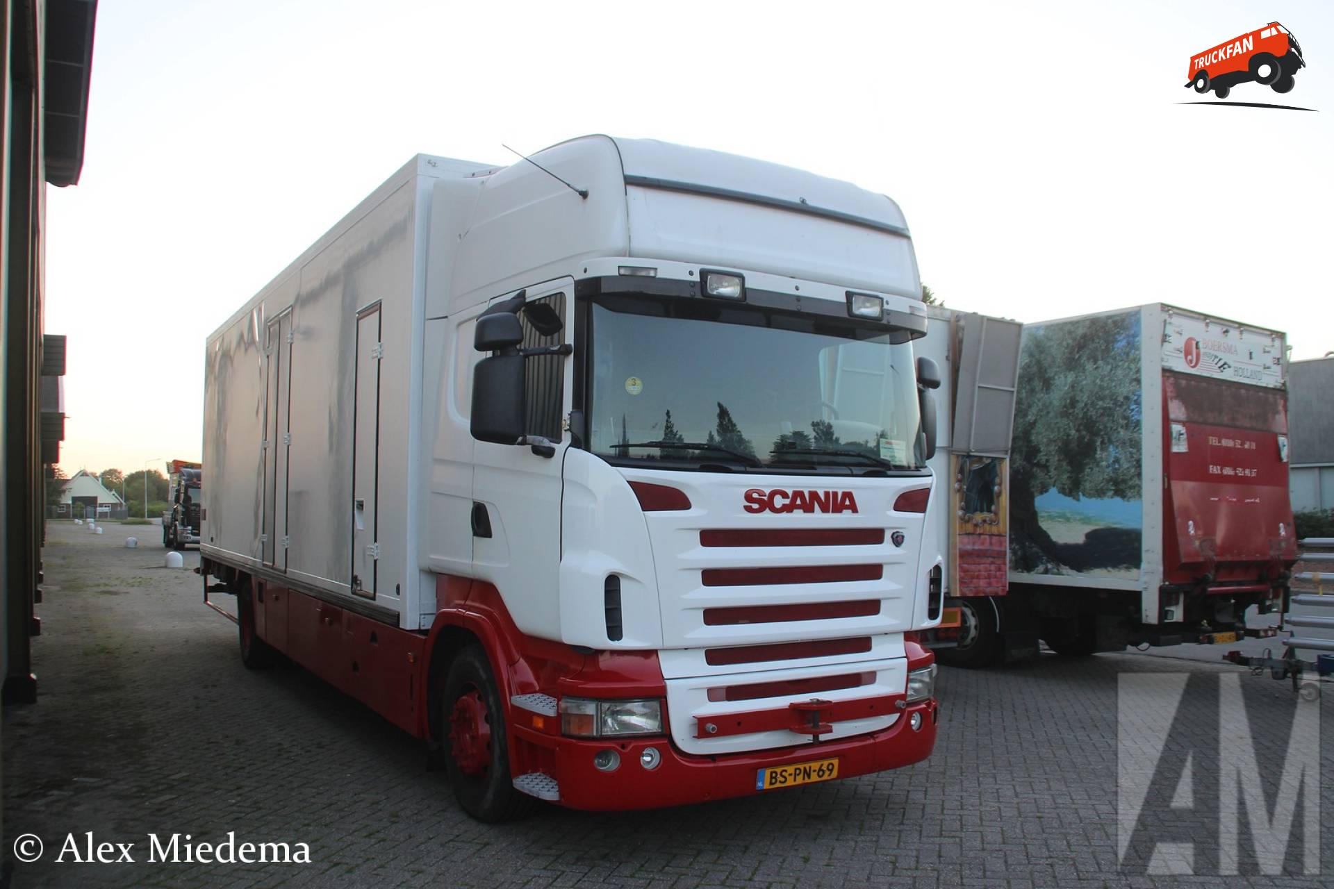 Scania R380