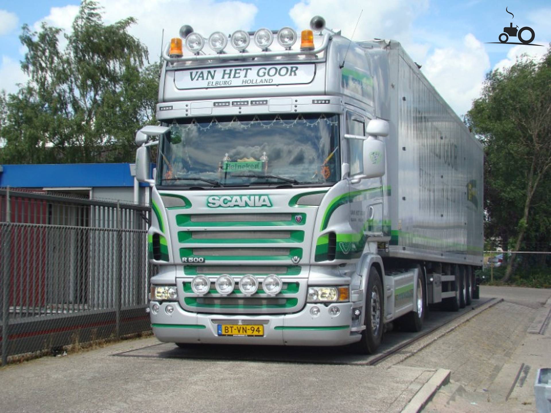 Scania R500