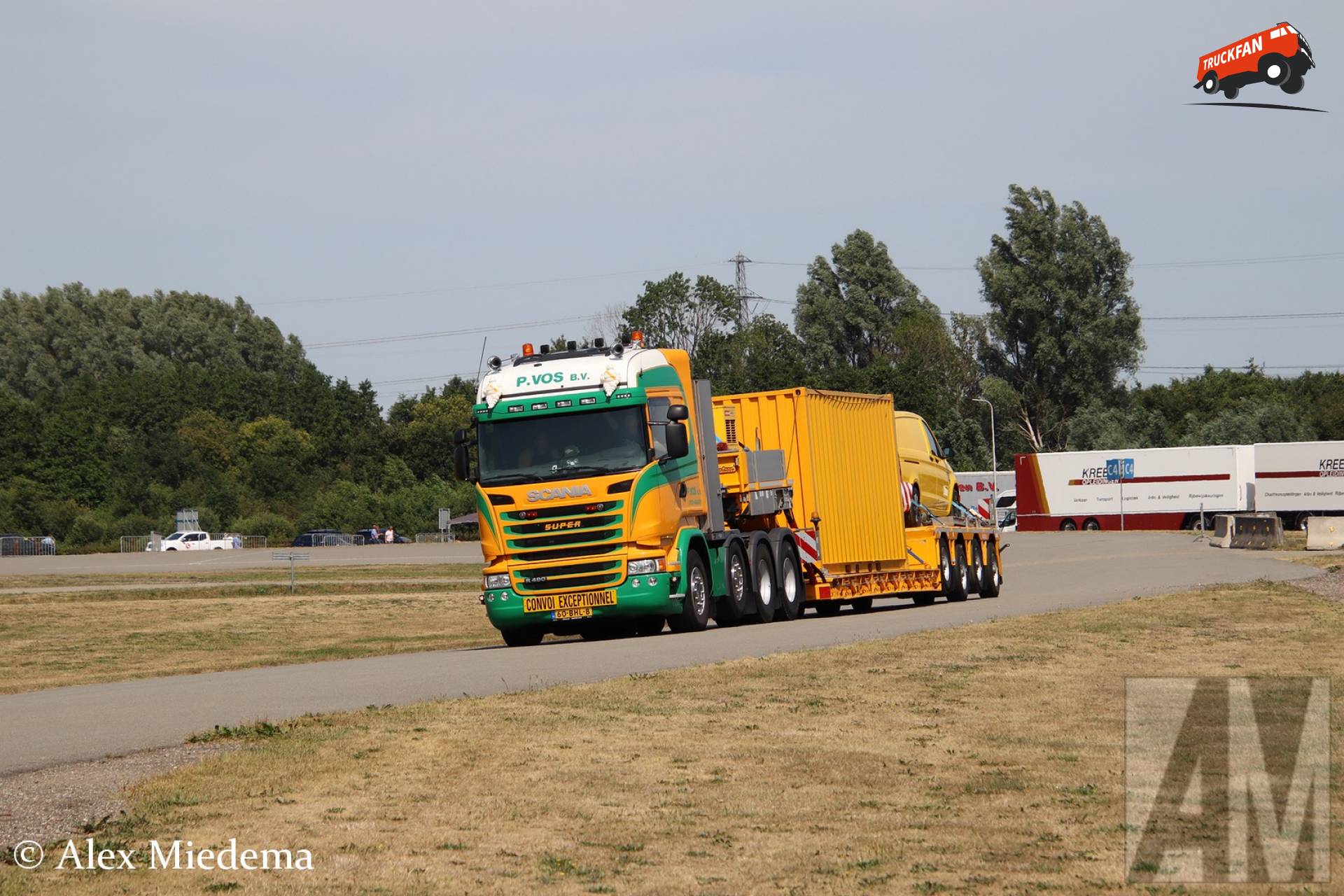 Scania R490