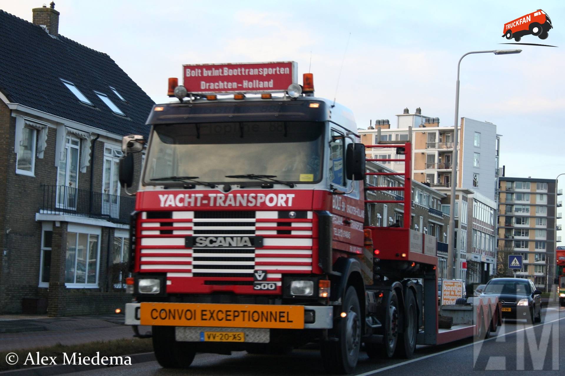 Scania 143