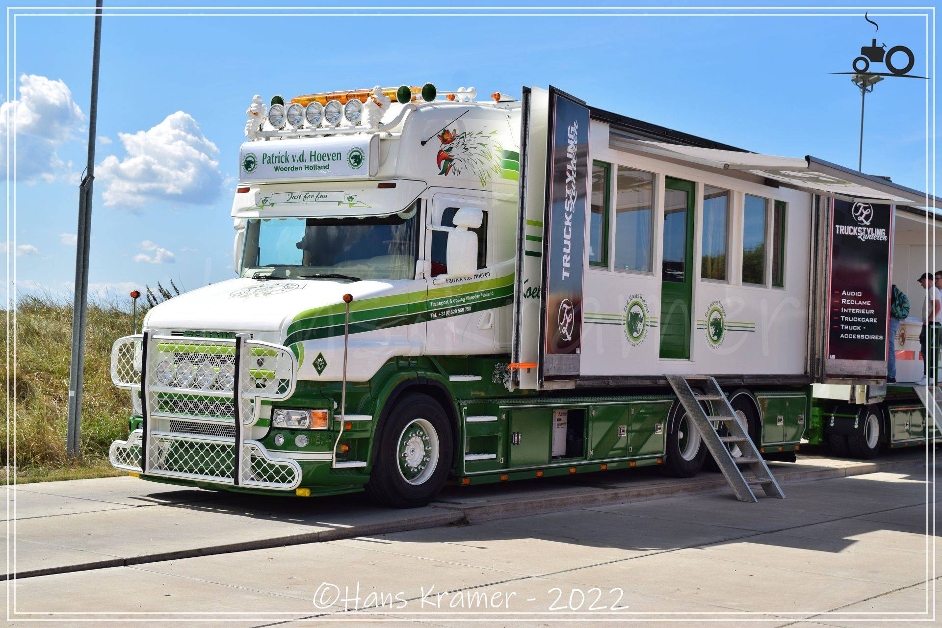 Foto Scania T500 Van Exp. & Transp. Patrick Van Den Hoeven B.V.