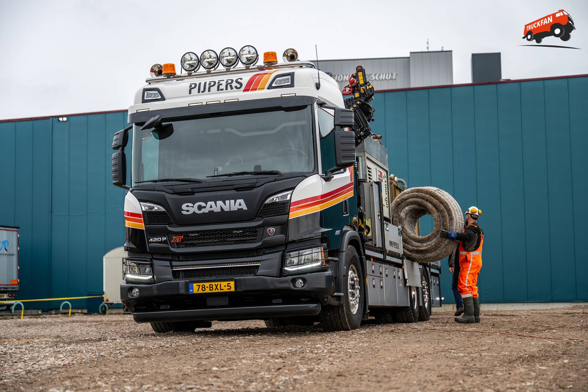 Scania 420P XT Fan Club - Specs, Photos, Reviews & Forum