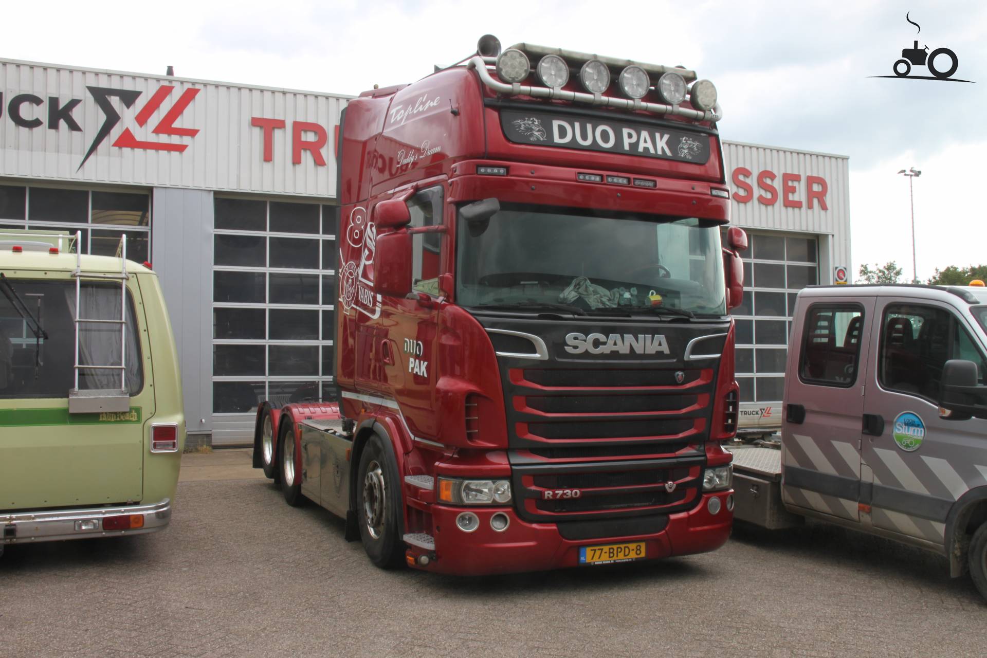 Scania R730 Logo