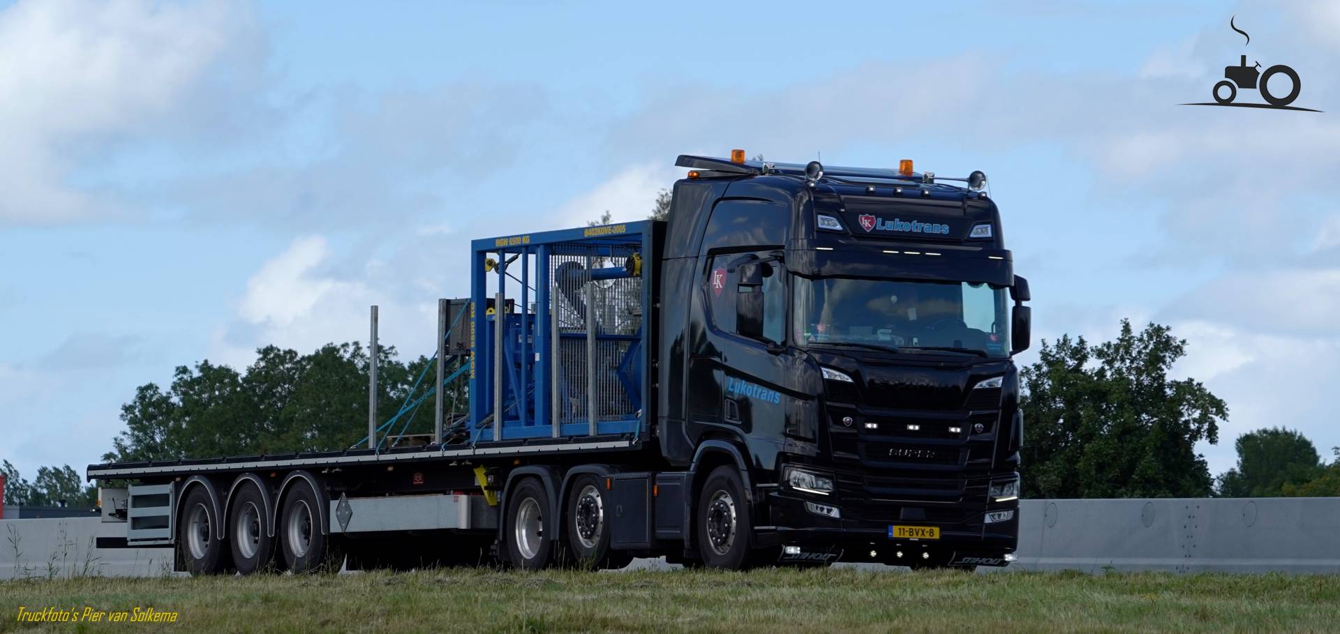 Scania R560