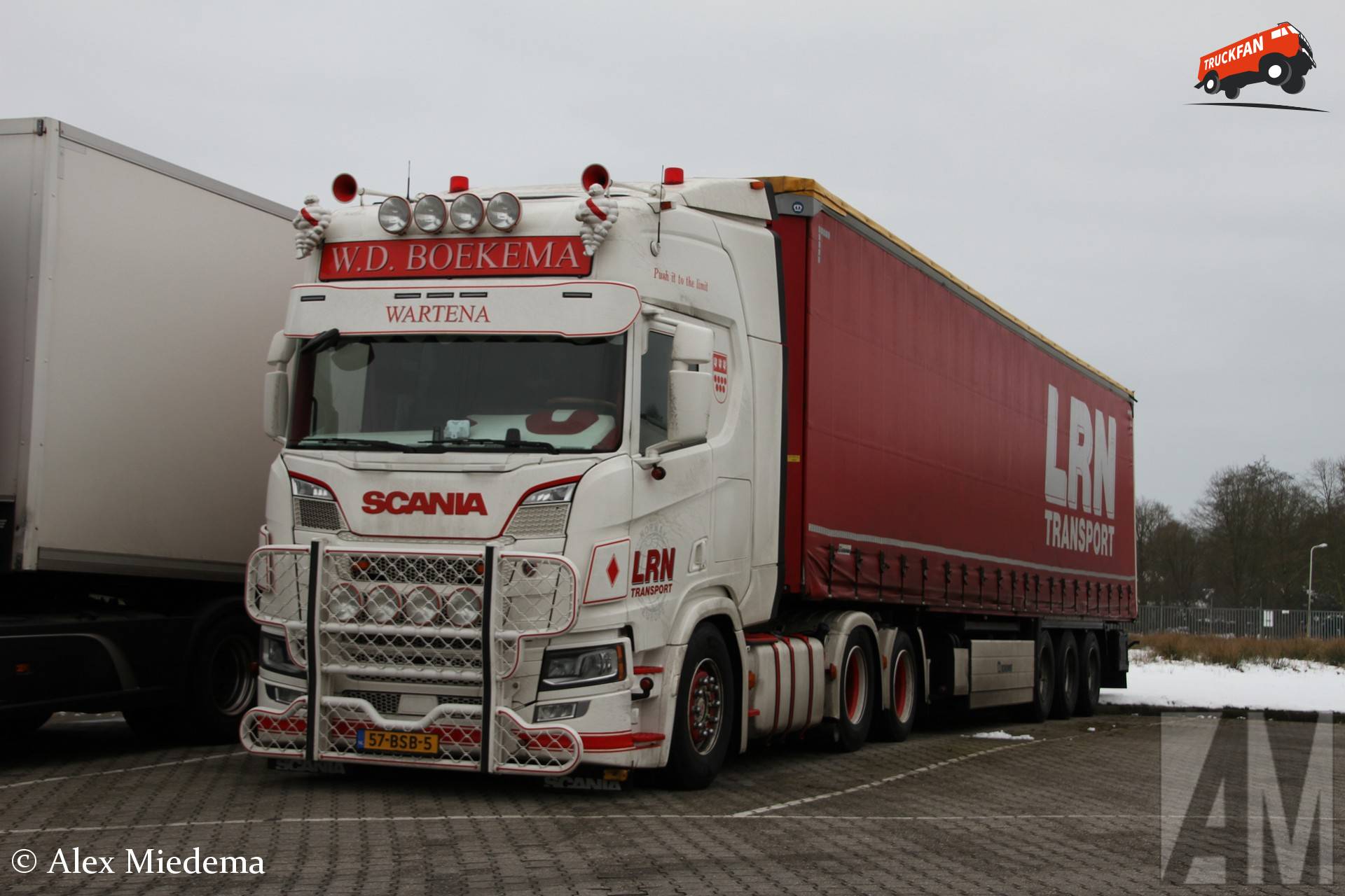 Scania R540