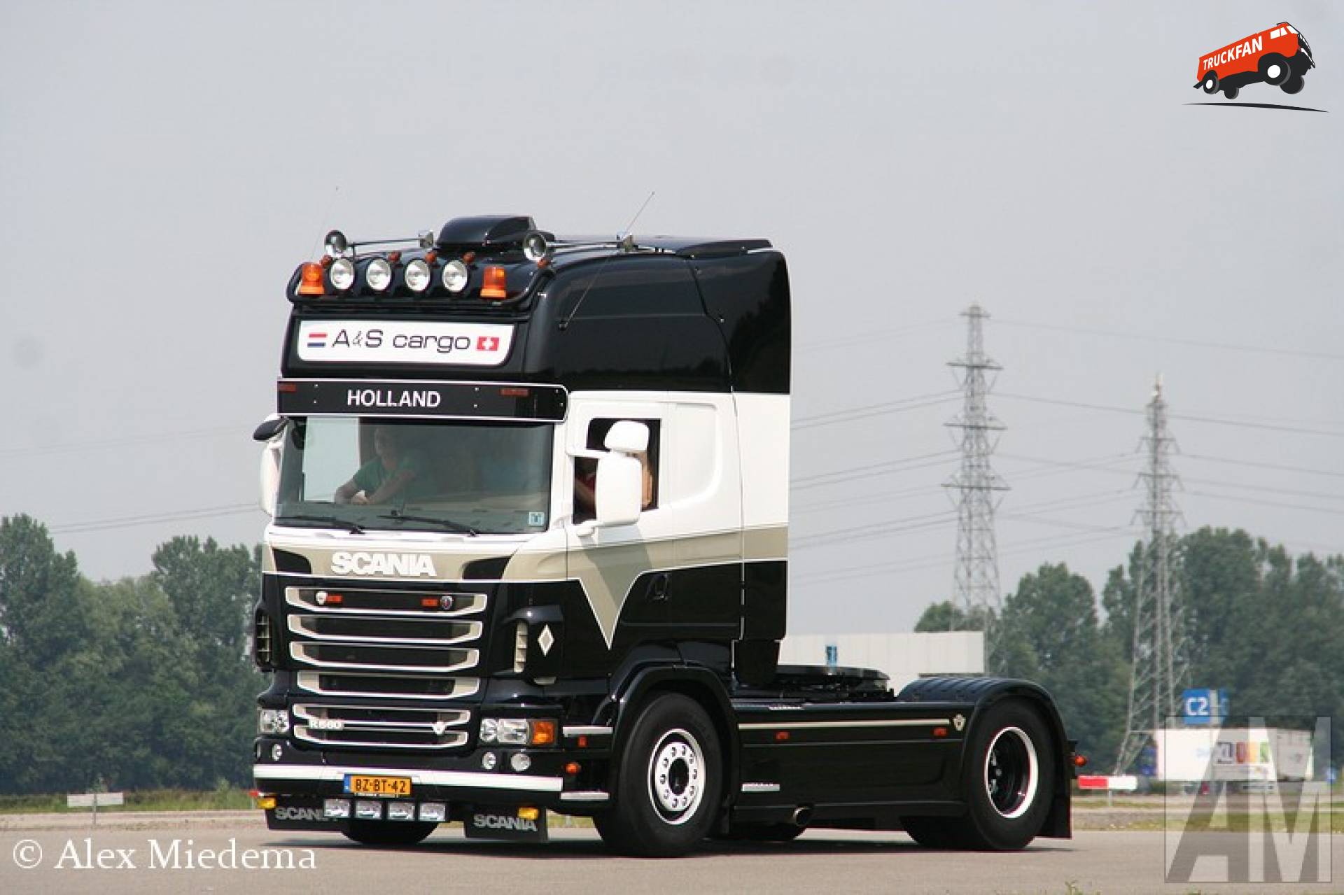 Scania R560