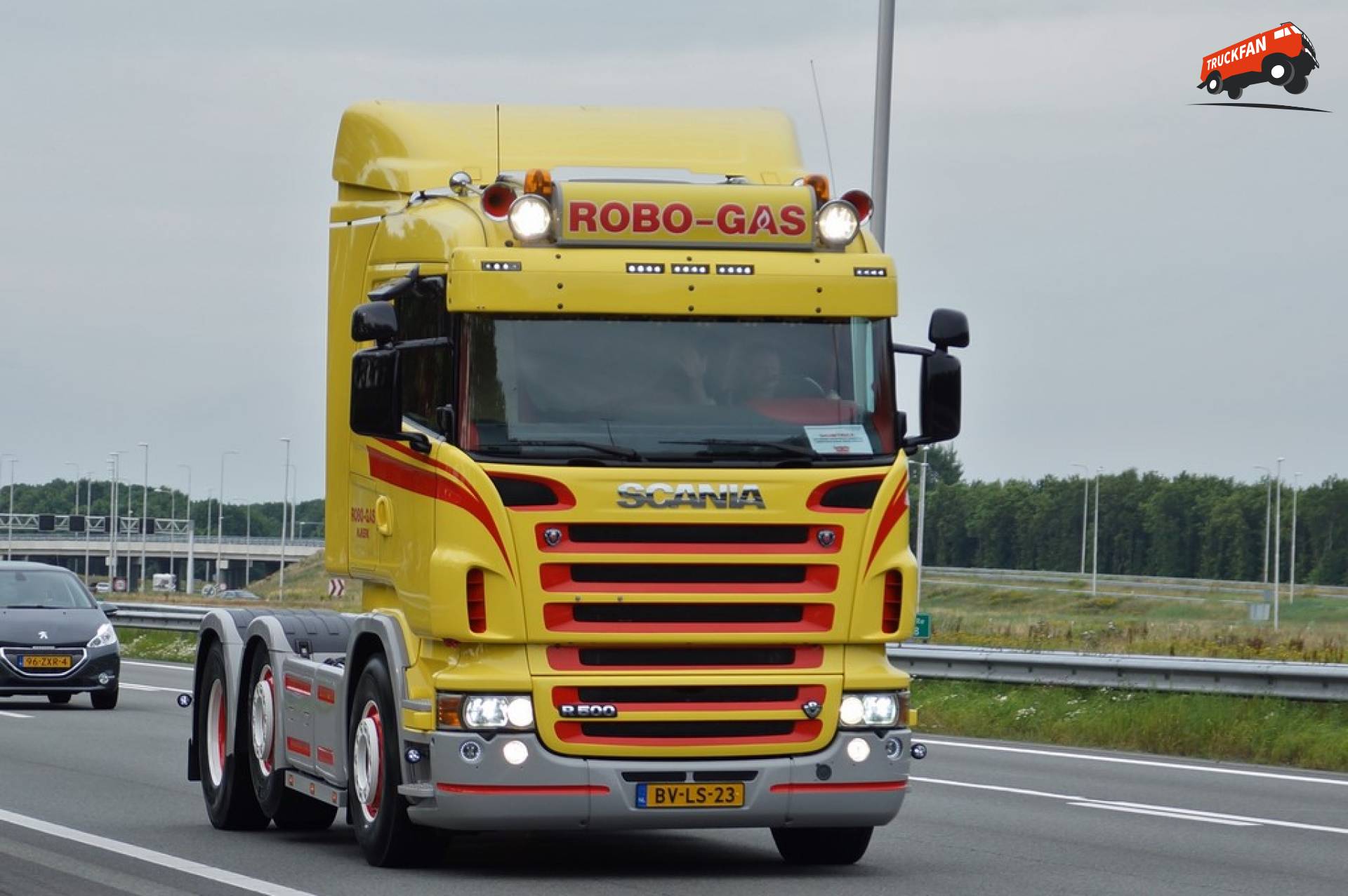 Scania R500