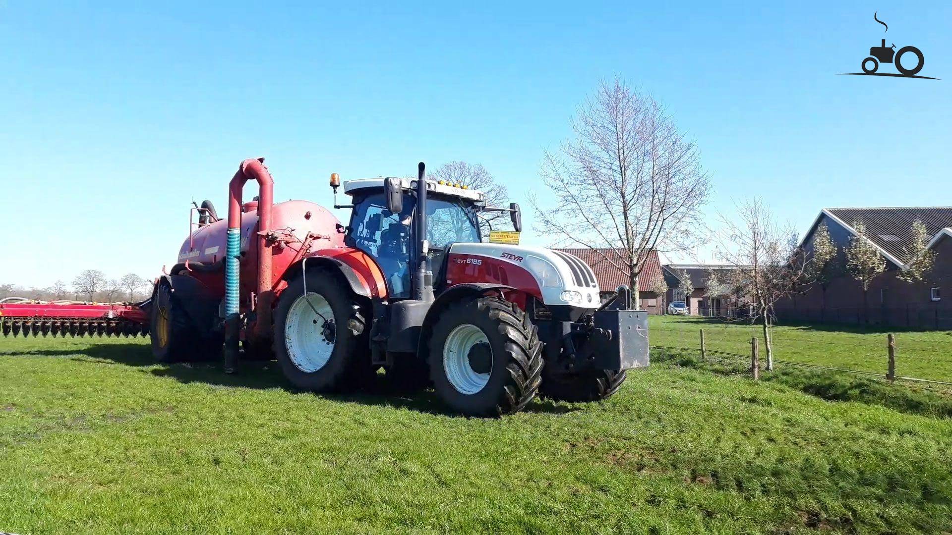 Foto Steyr CVT 6185 Van Geresteijn, Geresteijn Loonbedrijf B.V.