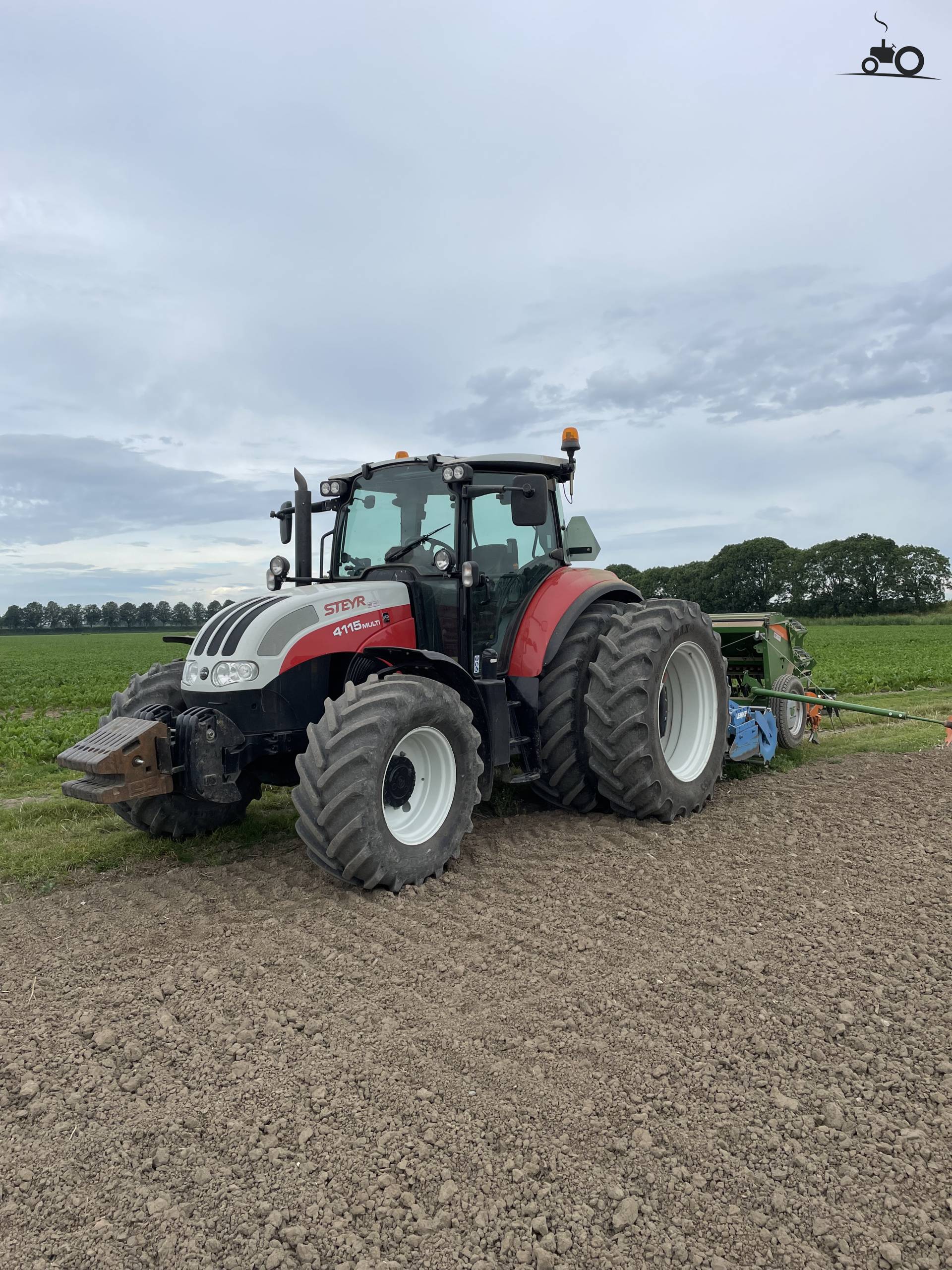 Steyr Multi 4115 Fanclub - Specificaties, Foto's, Reviews & Forum