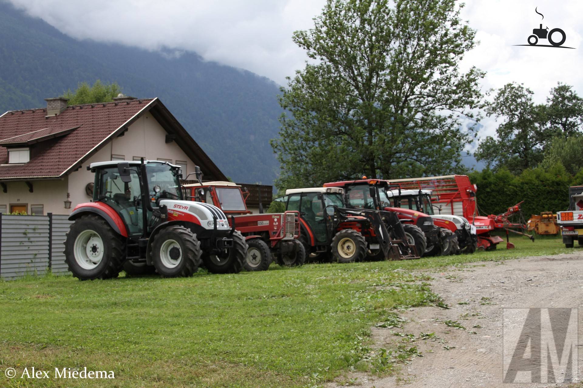 Steyr 4065 Kompakt S Fan Club - Specs, Photos, Reviews & Forum