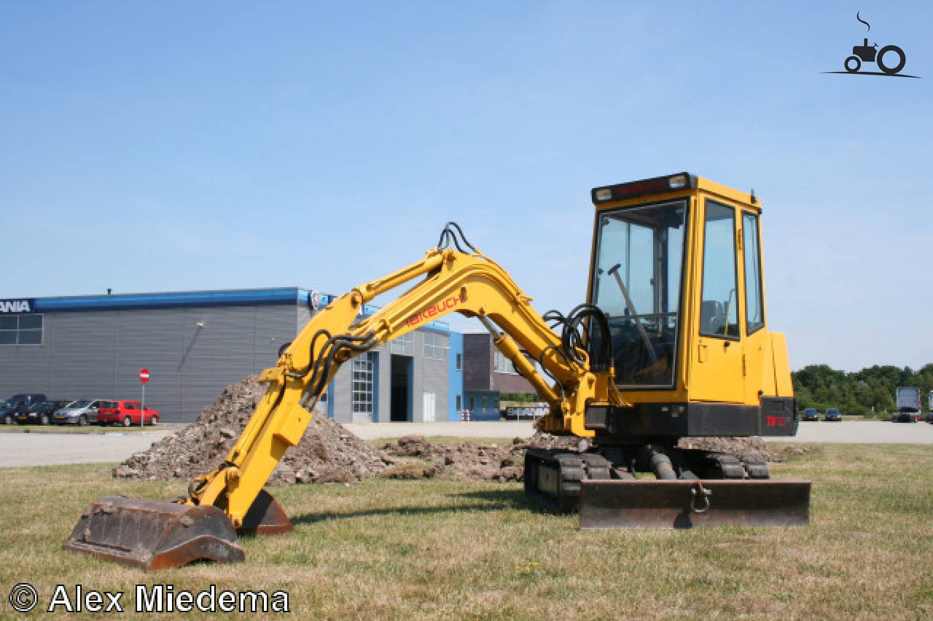 Takeuchi TB - Serie Fanclub - Specificaties, Foto's, Reviews & Forum