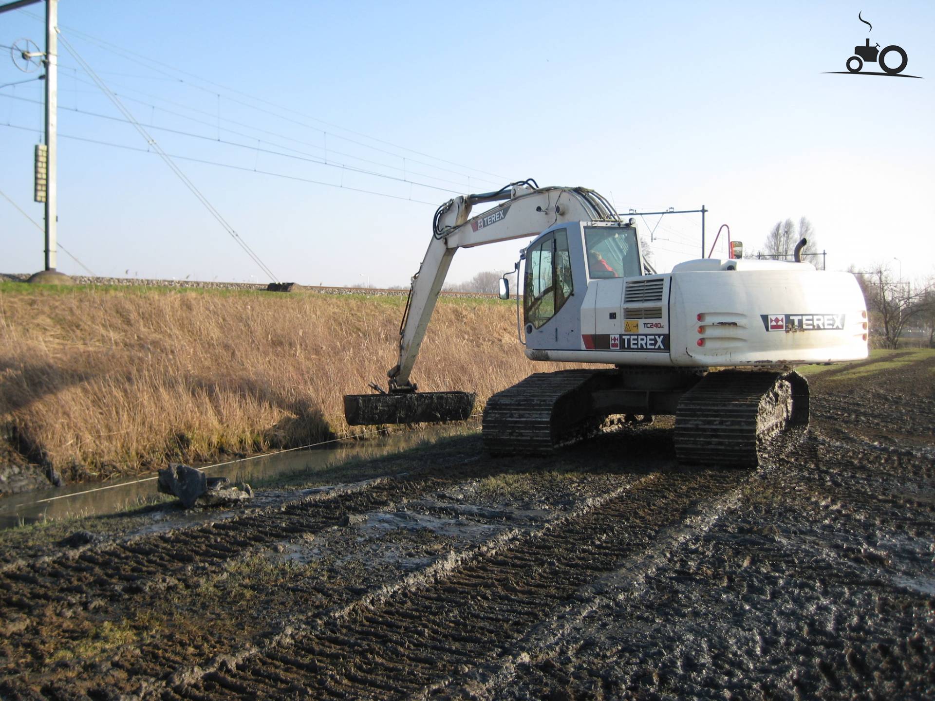 Terex TC240 Fanclub - Specificaties, Foto's, Reviews & Forum