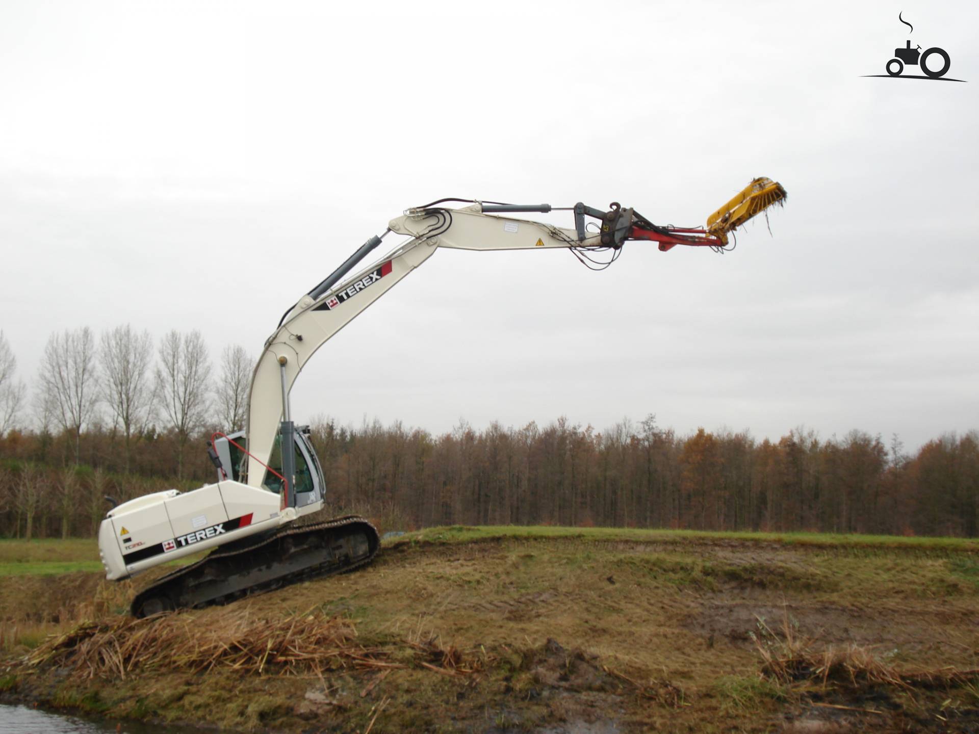 terex-tc210lc-fanclub-specificaties-foto-s-reviews-forum