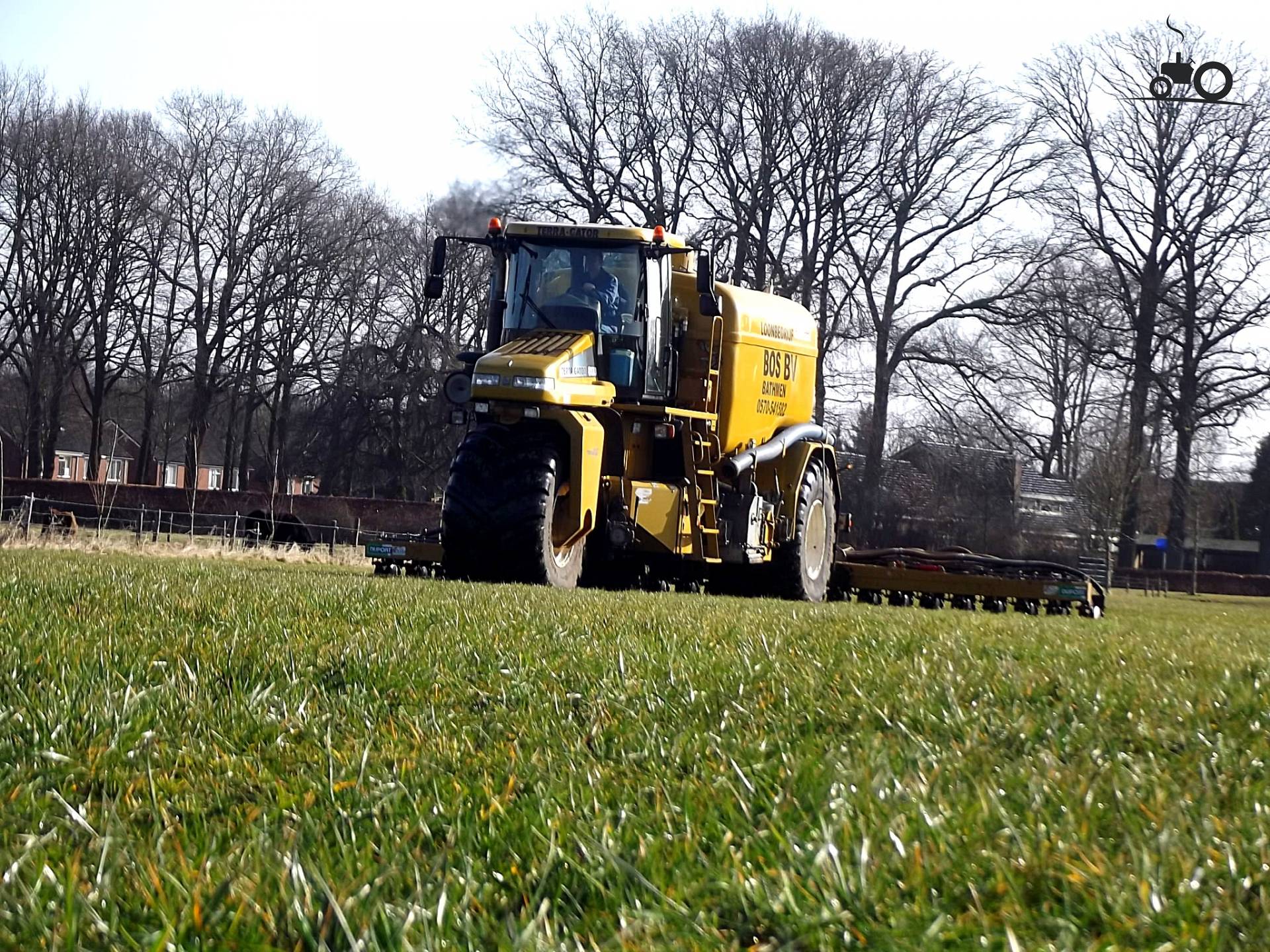 Terra Gator 8133