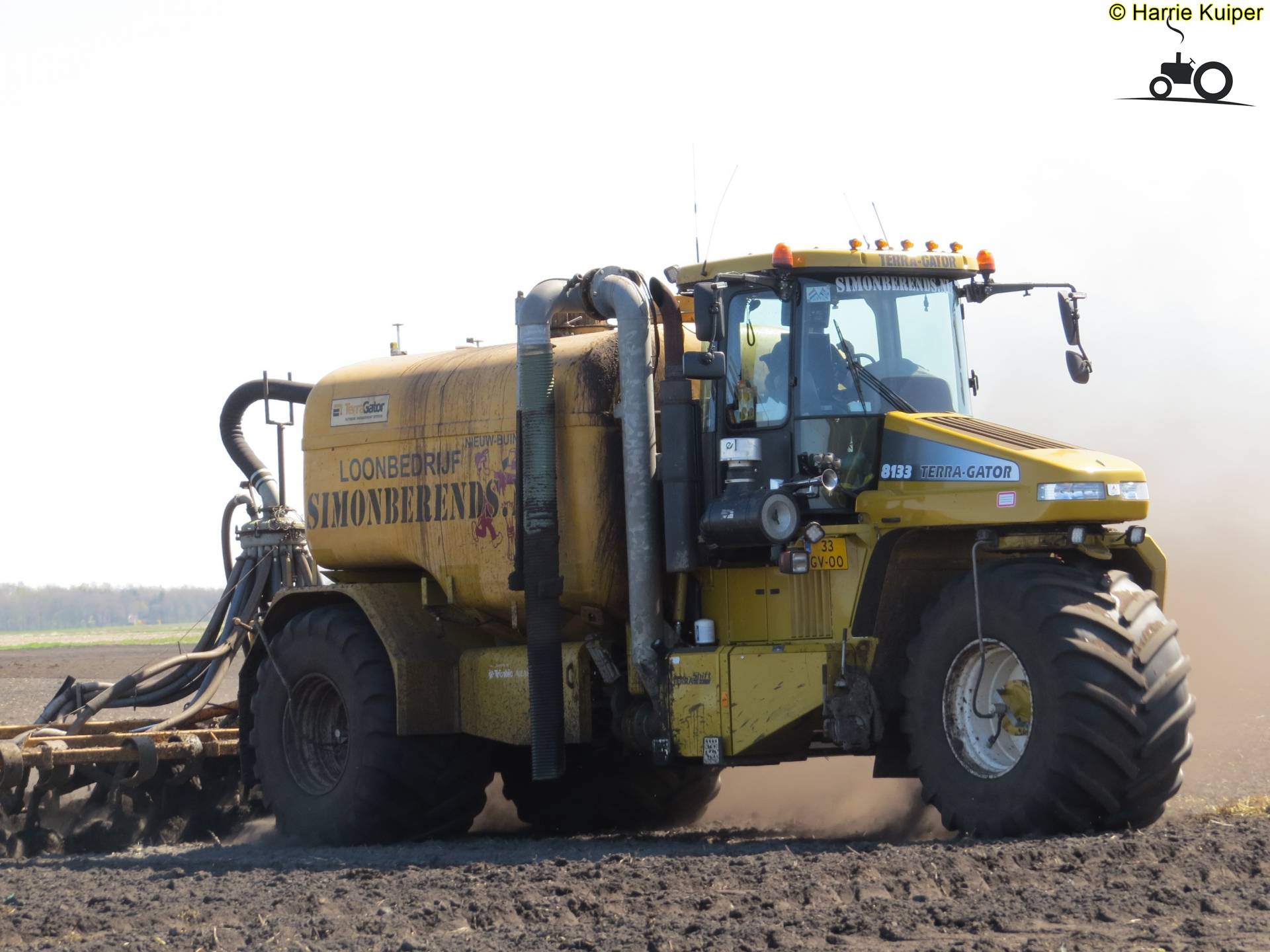 Terra Gator 8133