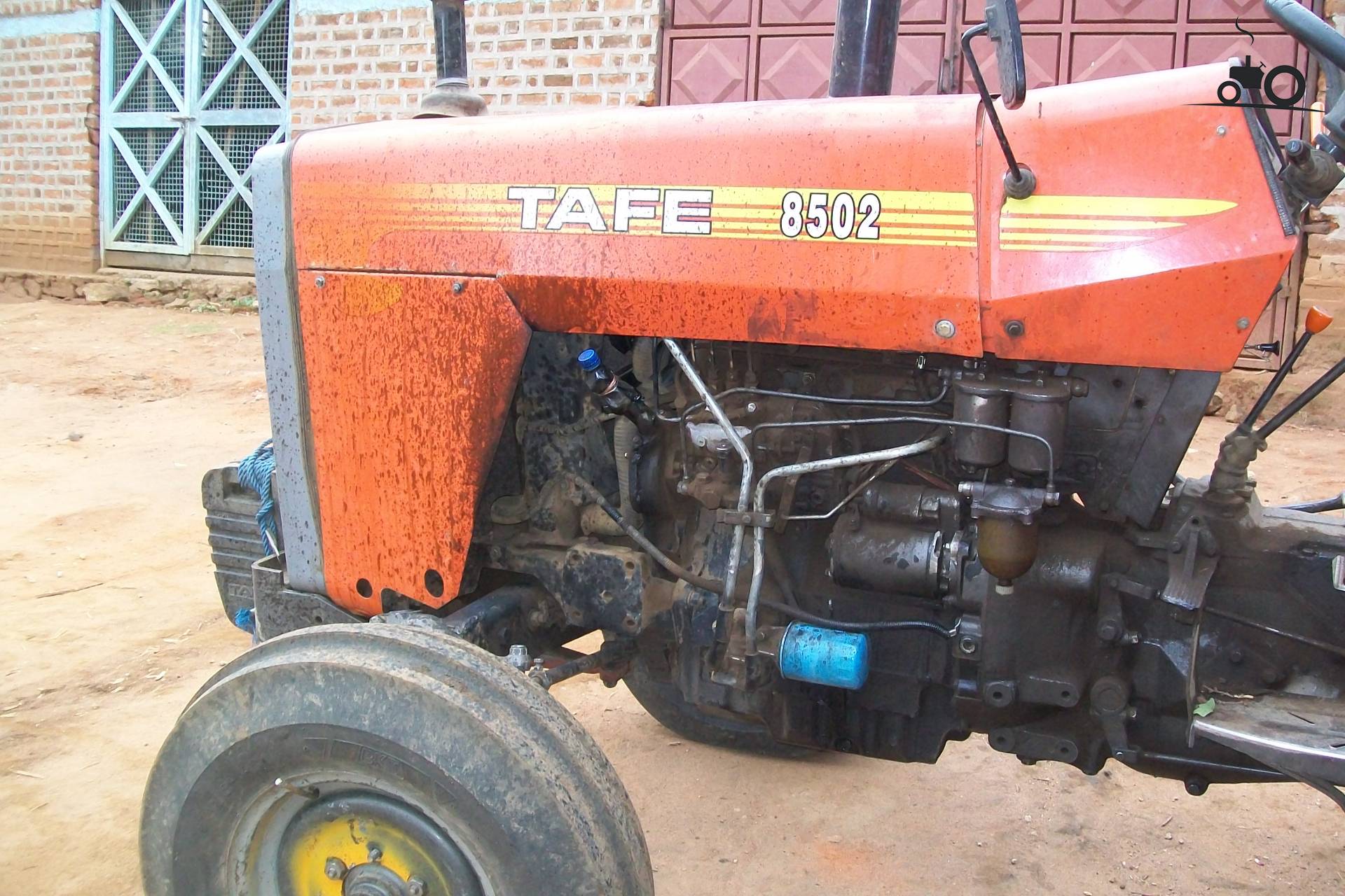 Tafe 8502 Fan Club - Specs, Photos, Reviews & Forum