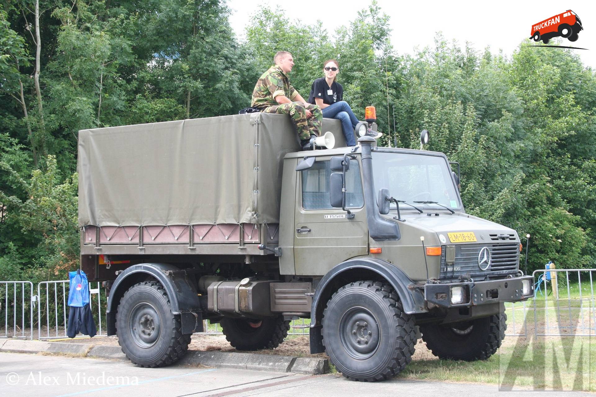 Foto Unimog U1550l Vrachtwagen Van Ministerie Van Defensie