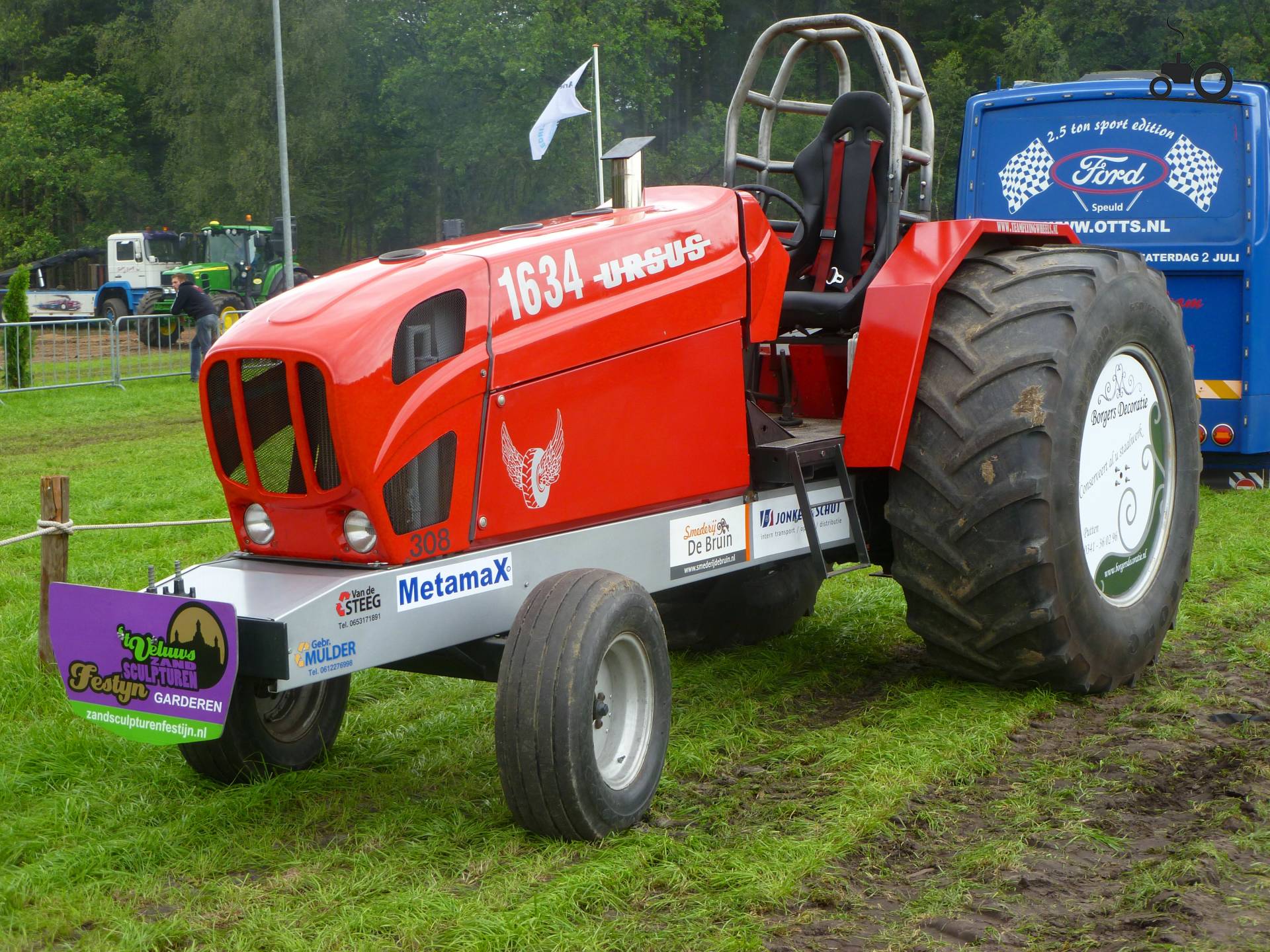 Ursus 1634 - Laatste Updates, Foto's & Video's