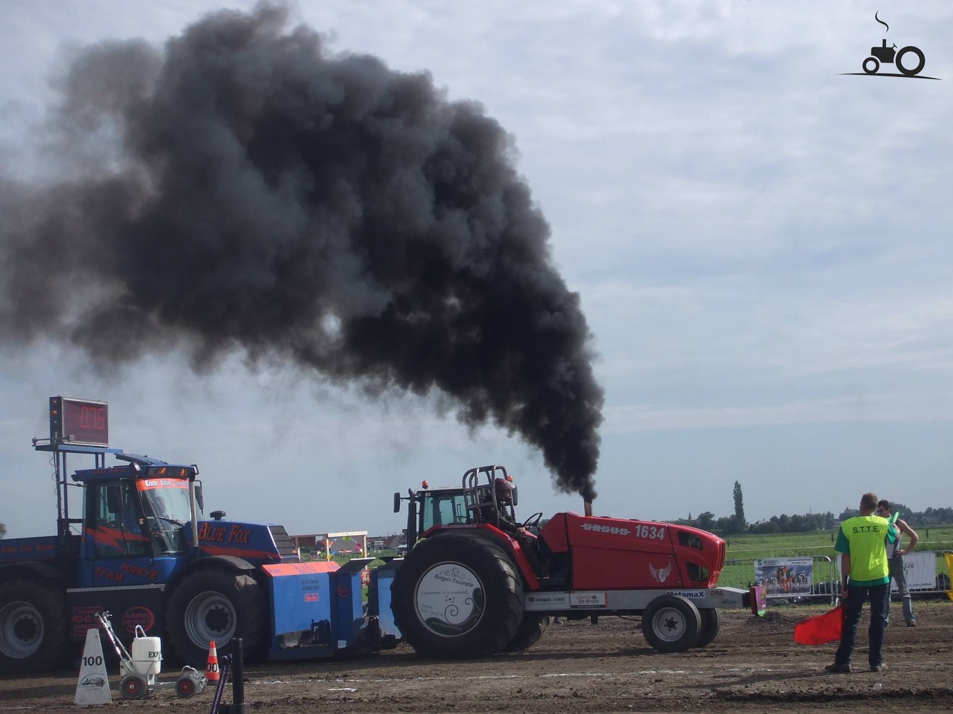 Ursus 1634 - Laatste Updates, Foto's & Video's