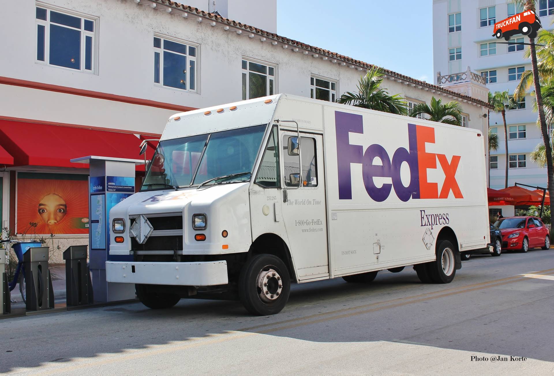 Utilimaster - TruckFan