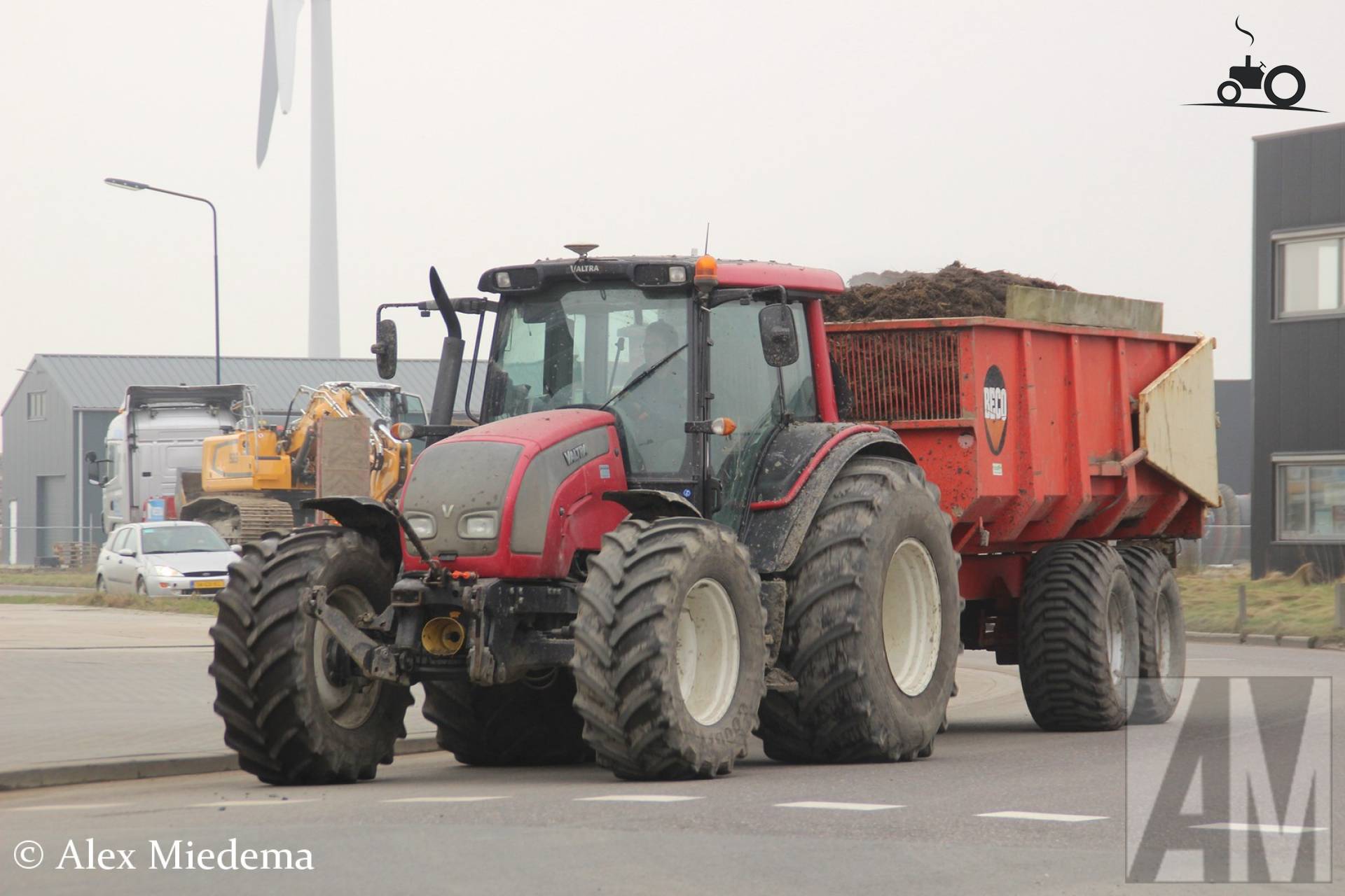Valtra N111 - Latest Updates, Photos & Videos - Page 1