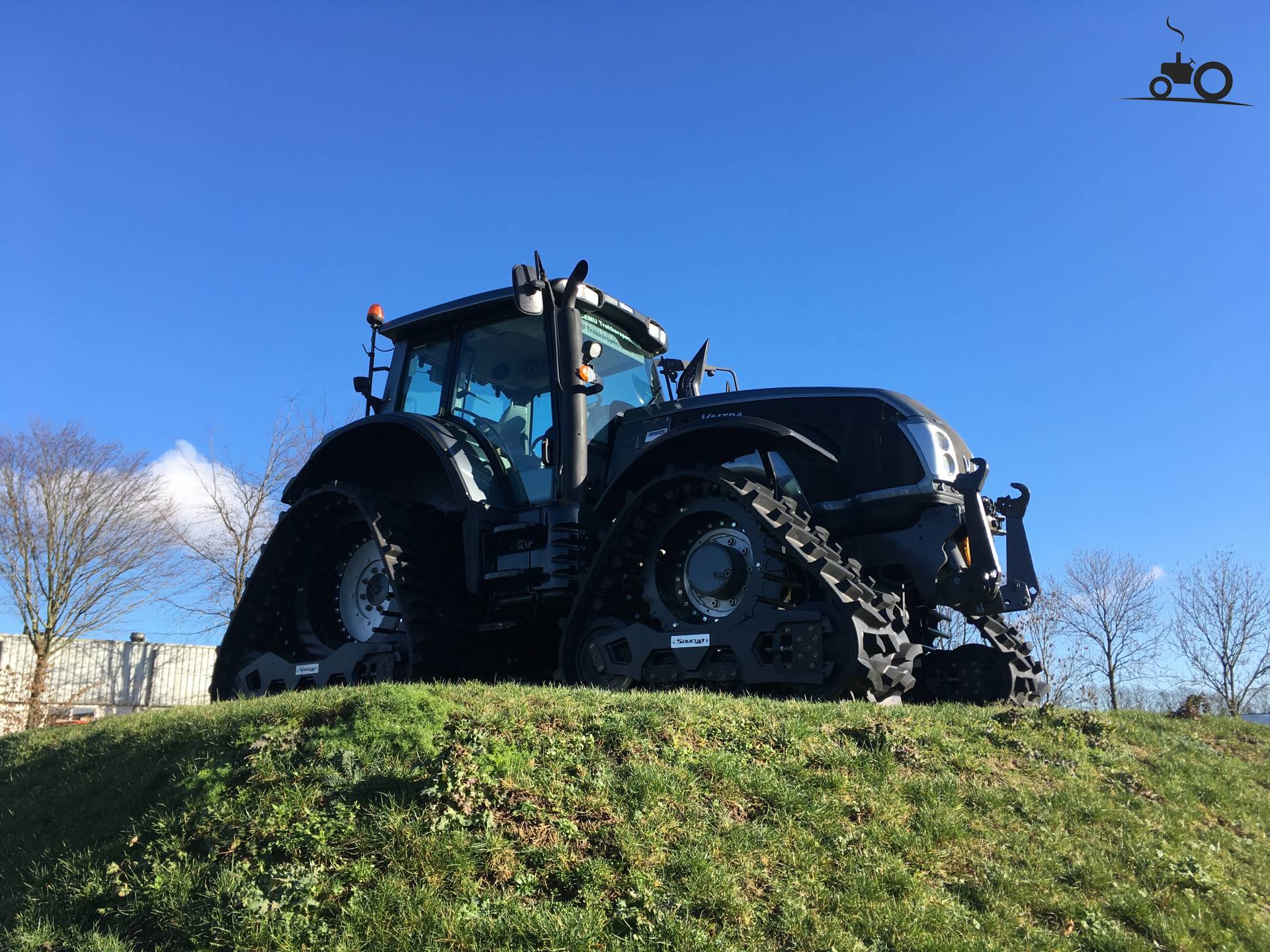 Valtra T213 - Latest Updates, Photos & Videos - Page 1