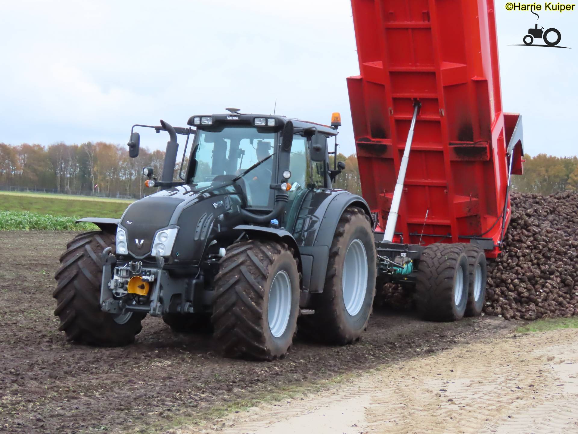 Valtra T213 - Latest Updates, Photos & Videos - Page 1