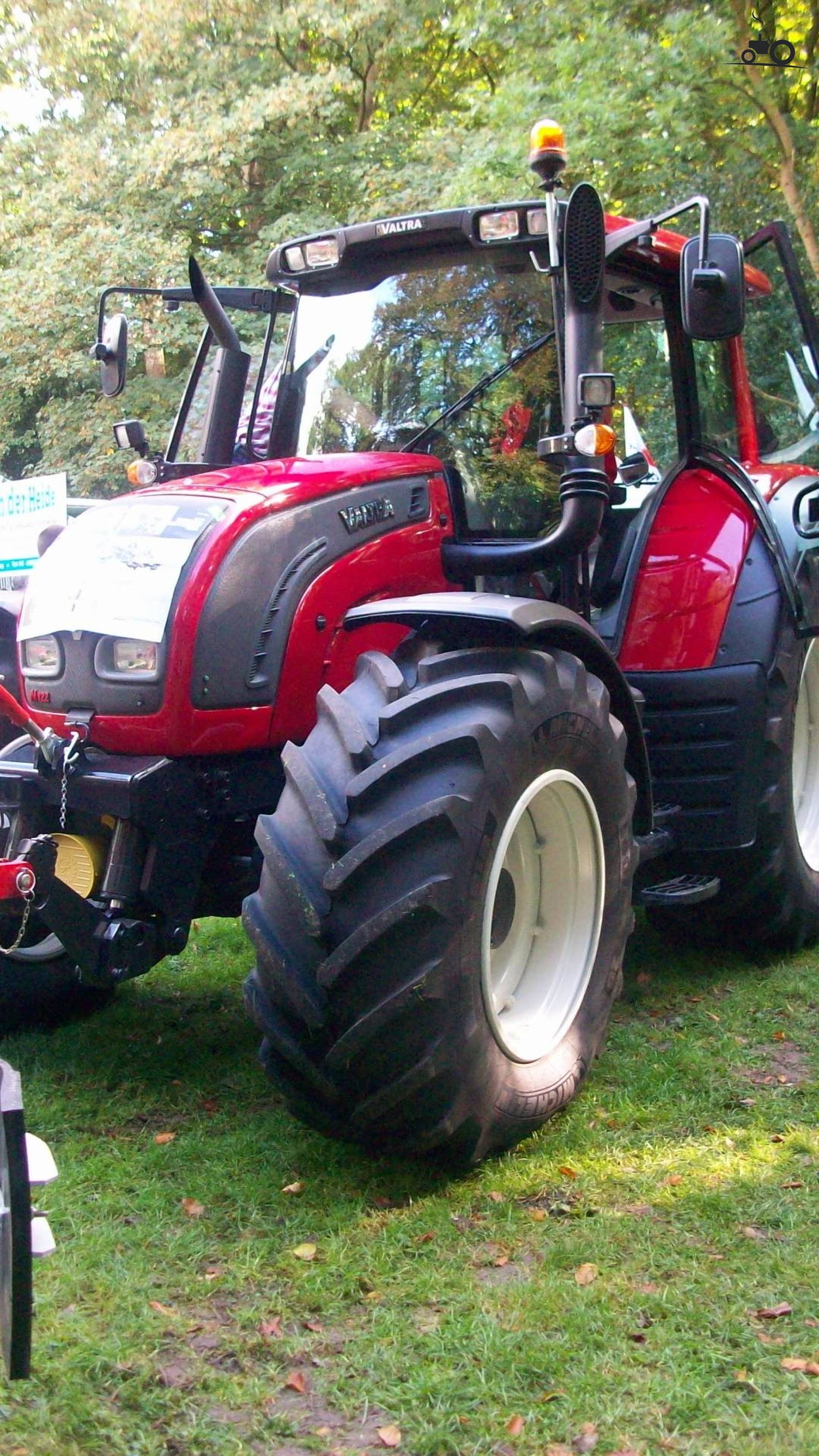 Foto Valtra N122 #276981